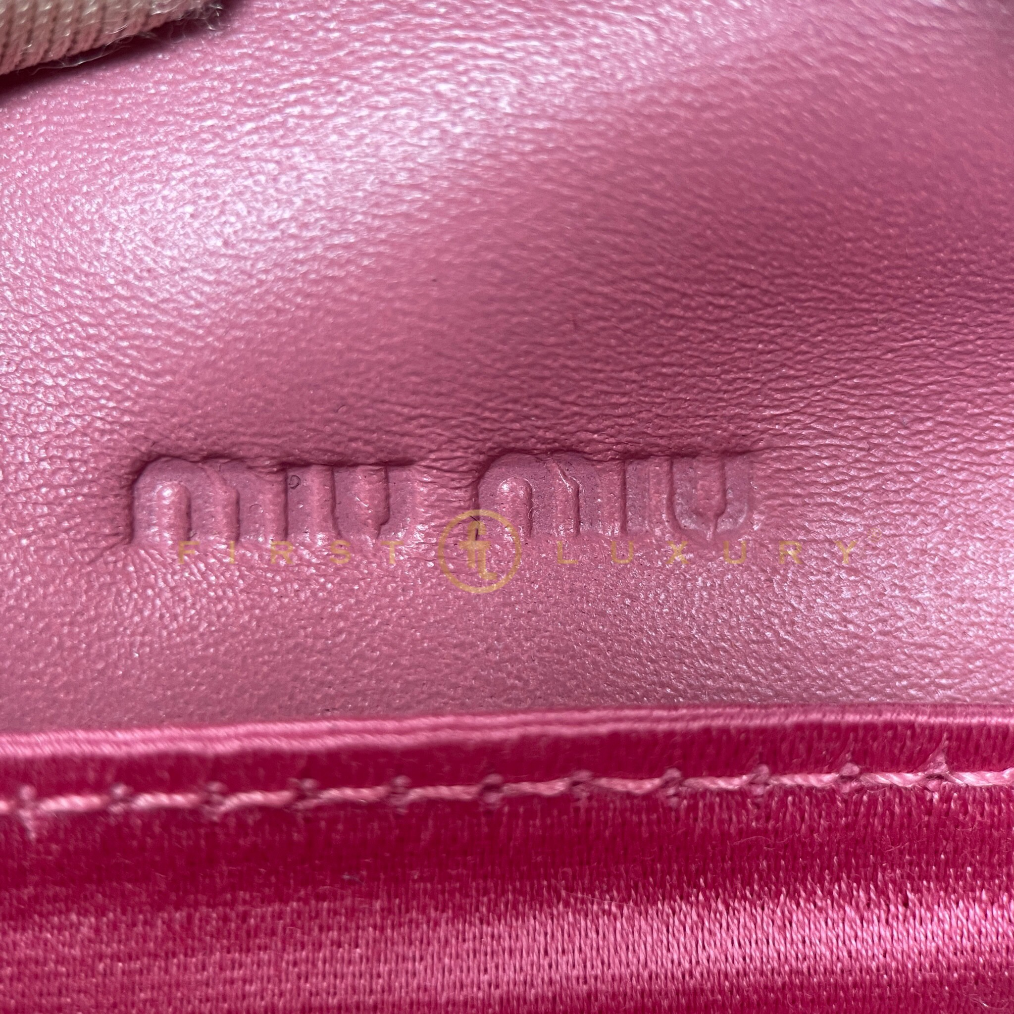 default-img