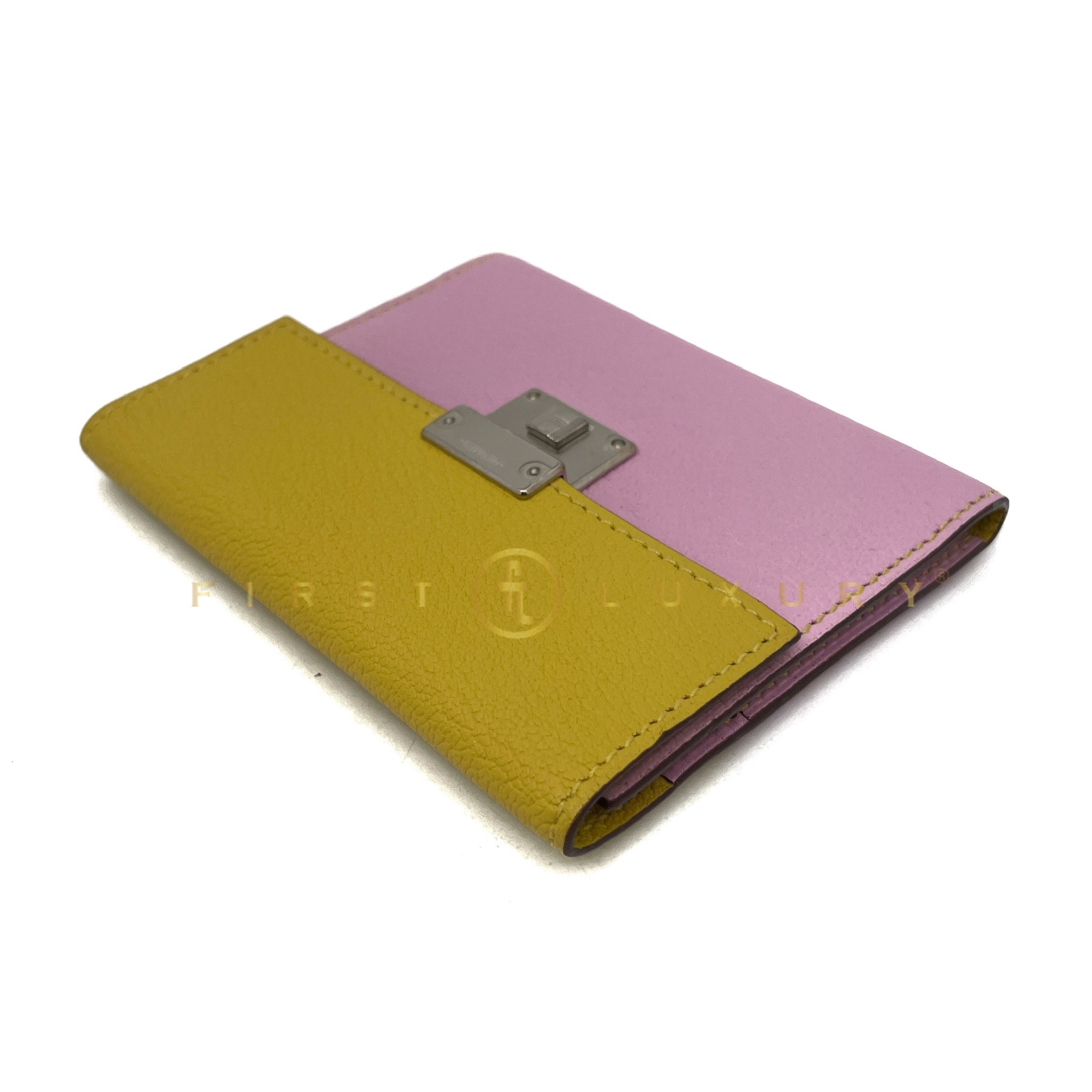 default-img