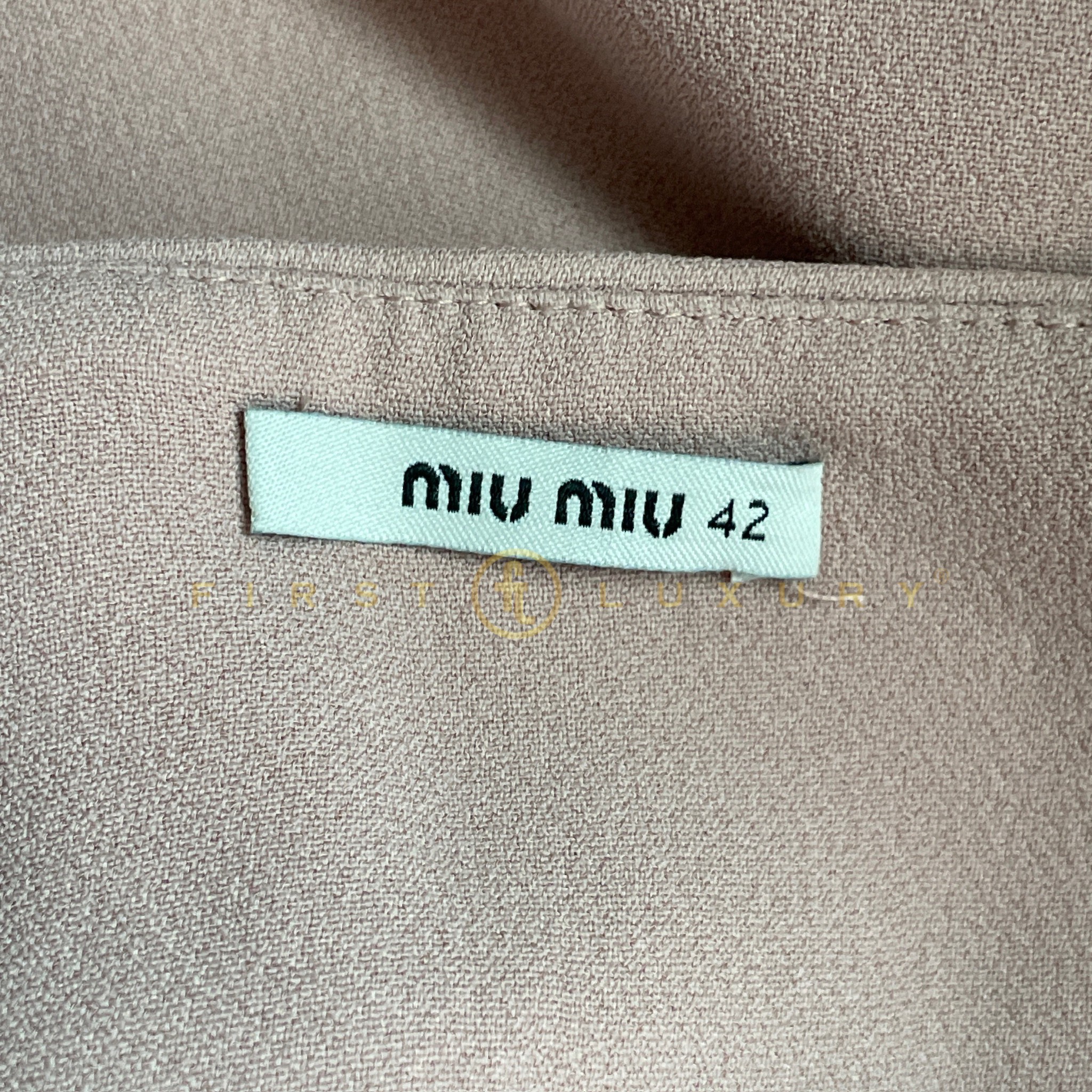 default-img