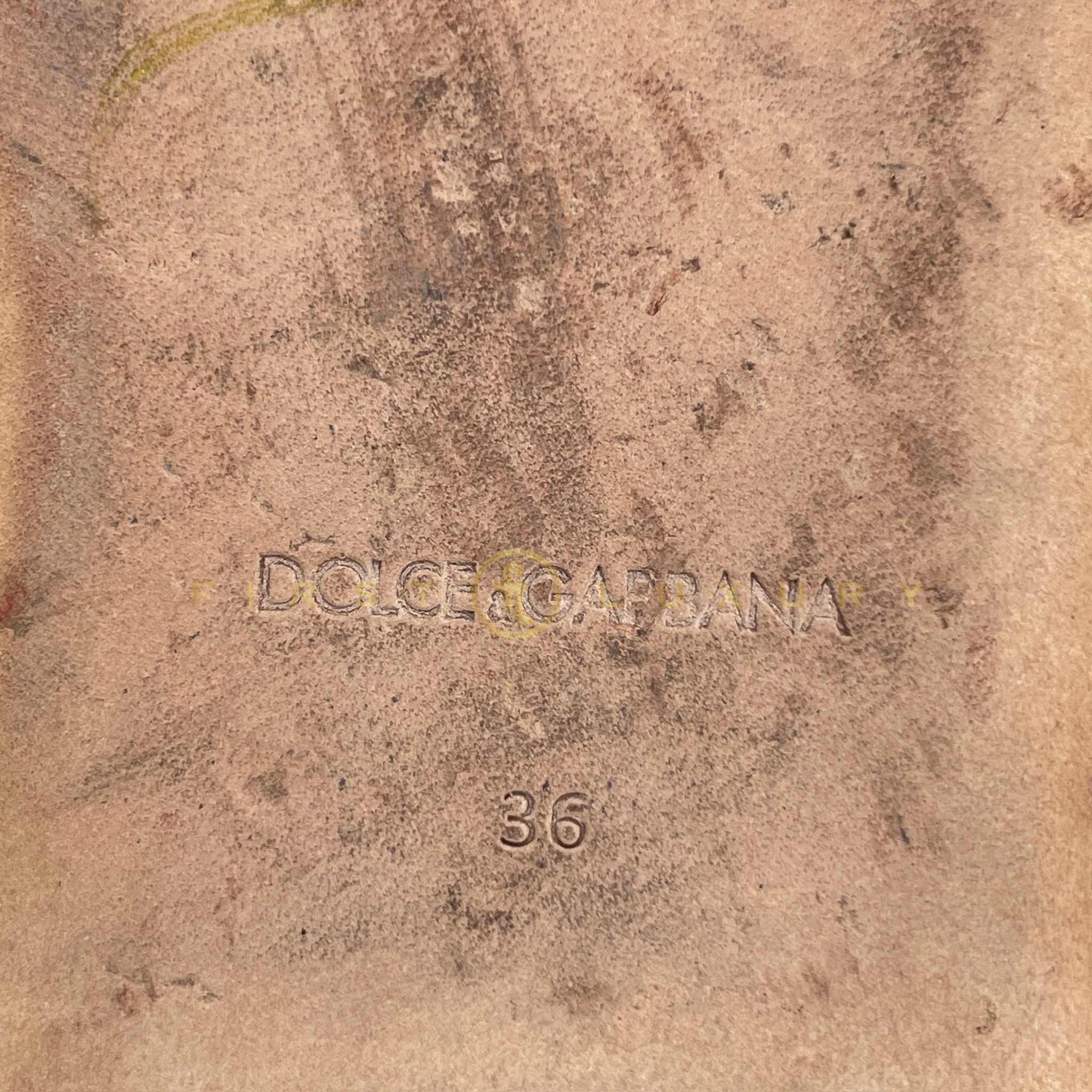 default-img