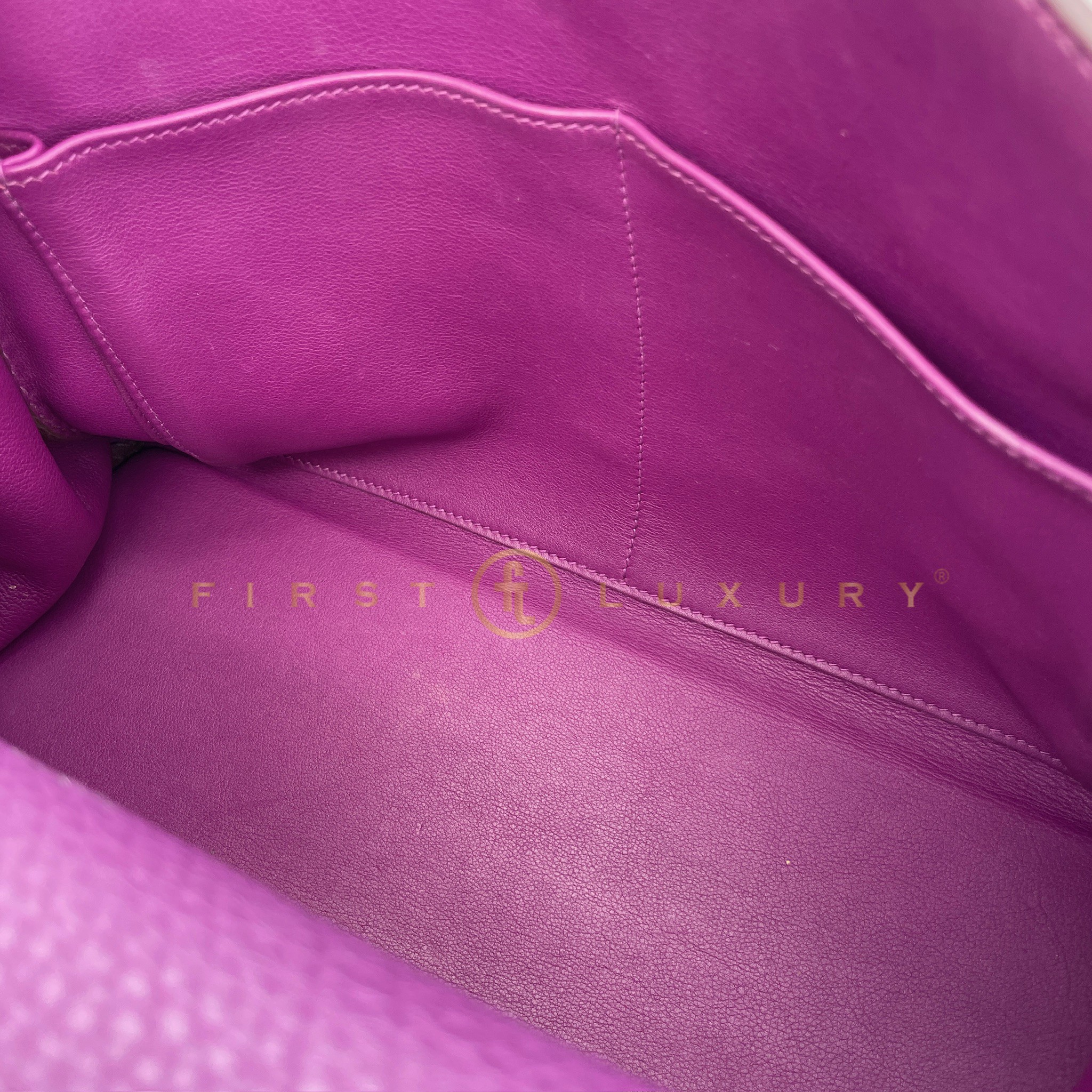 default-img