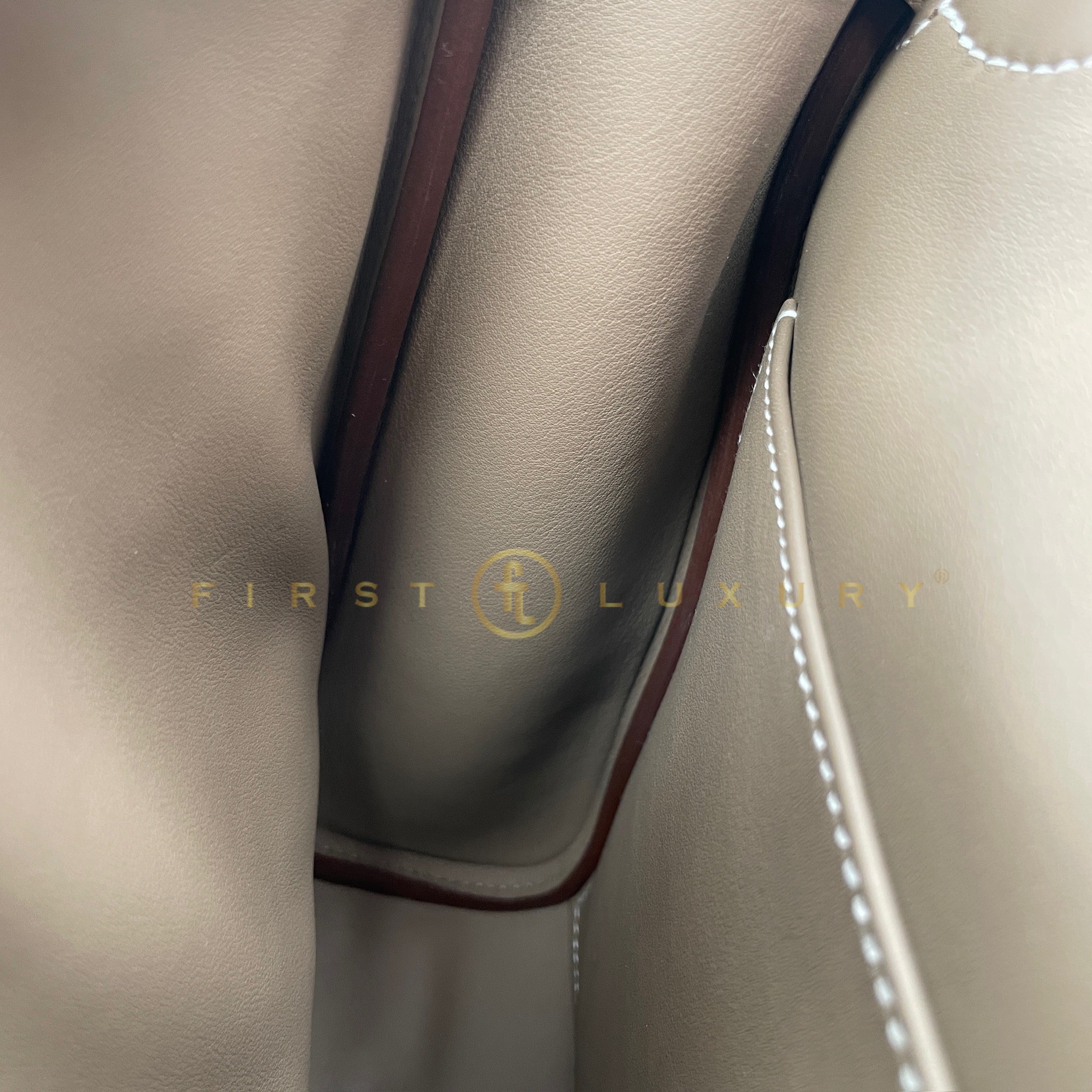 default-img