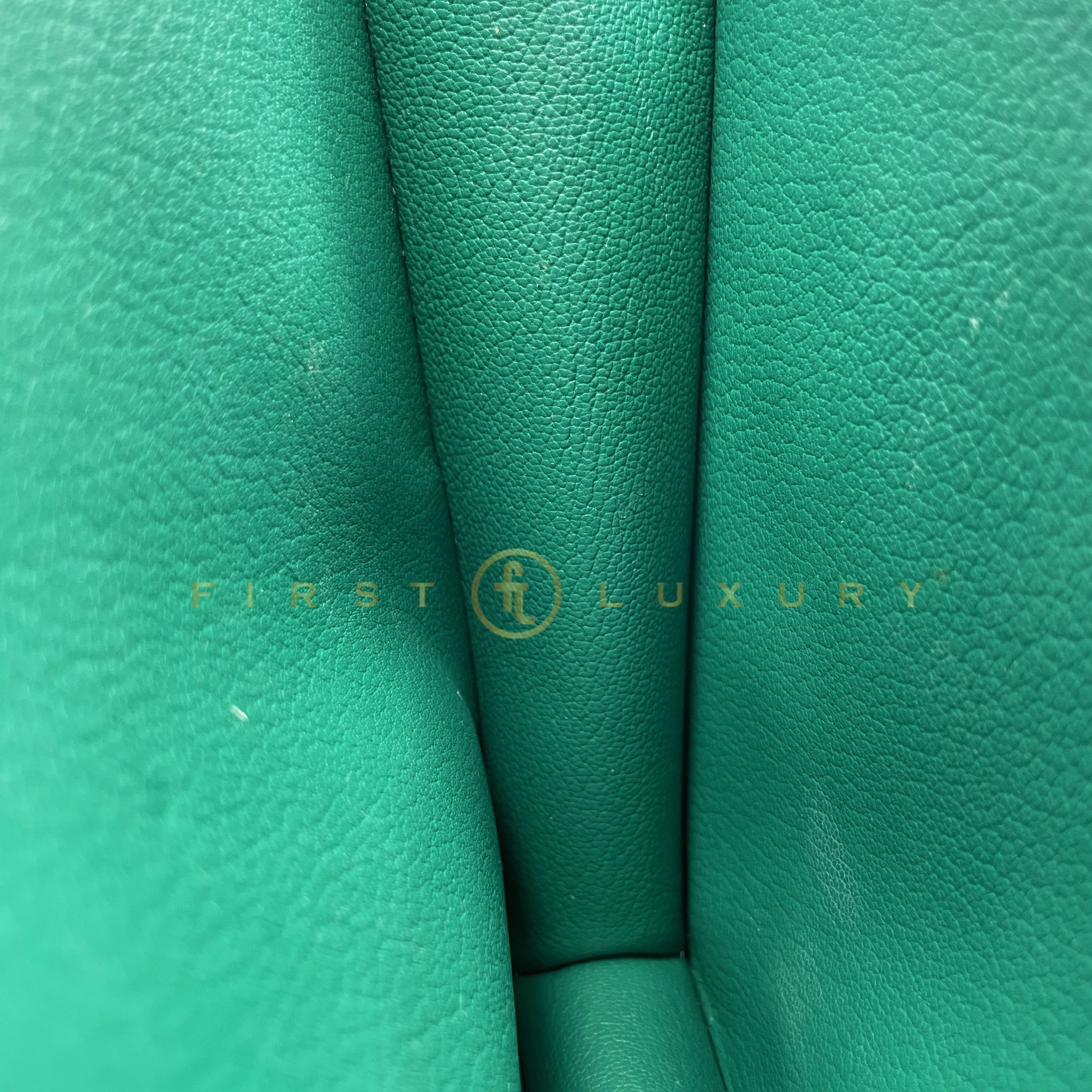 default-img