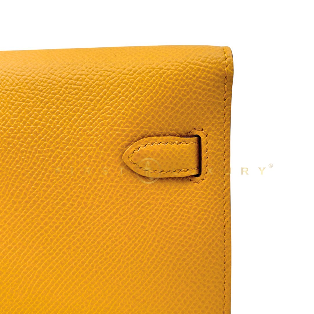 default-img