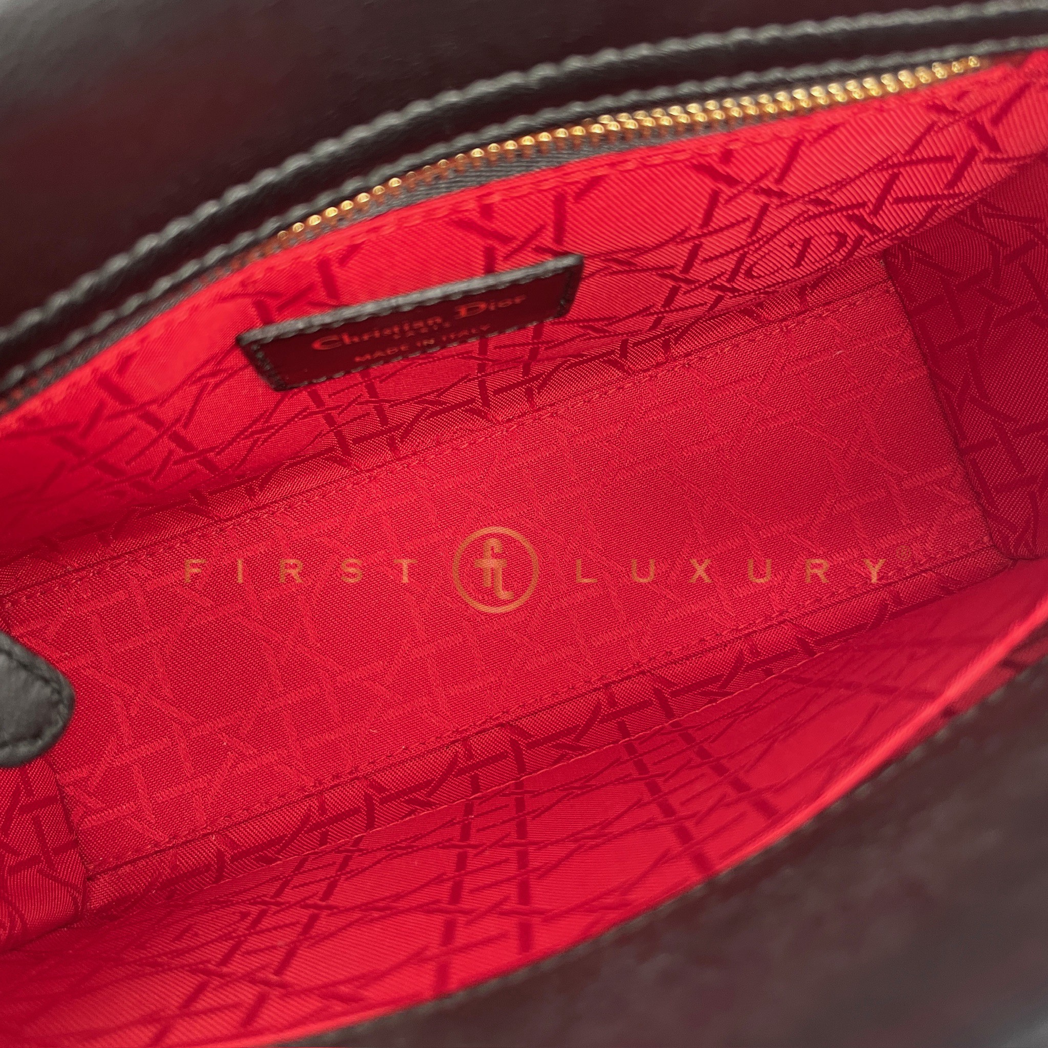 default-img