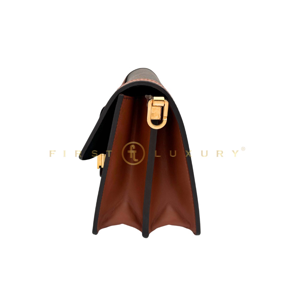default-img