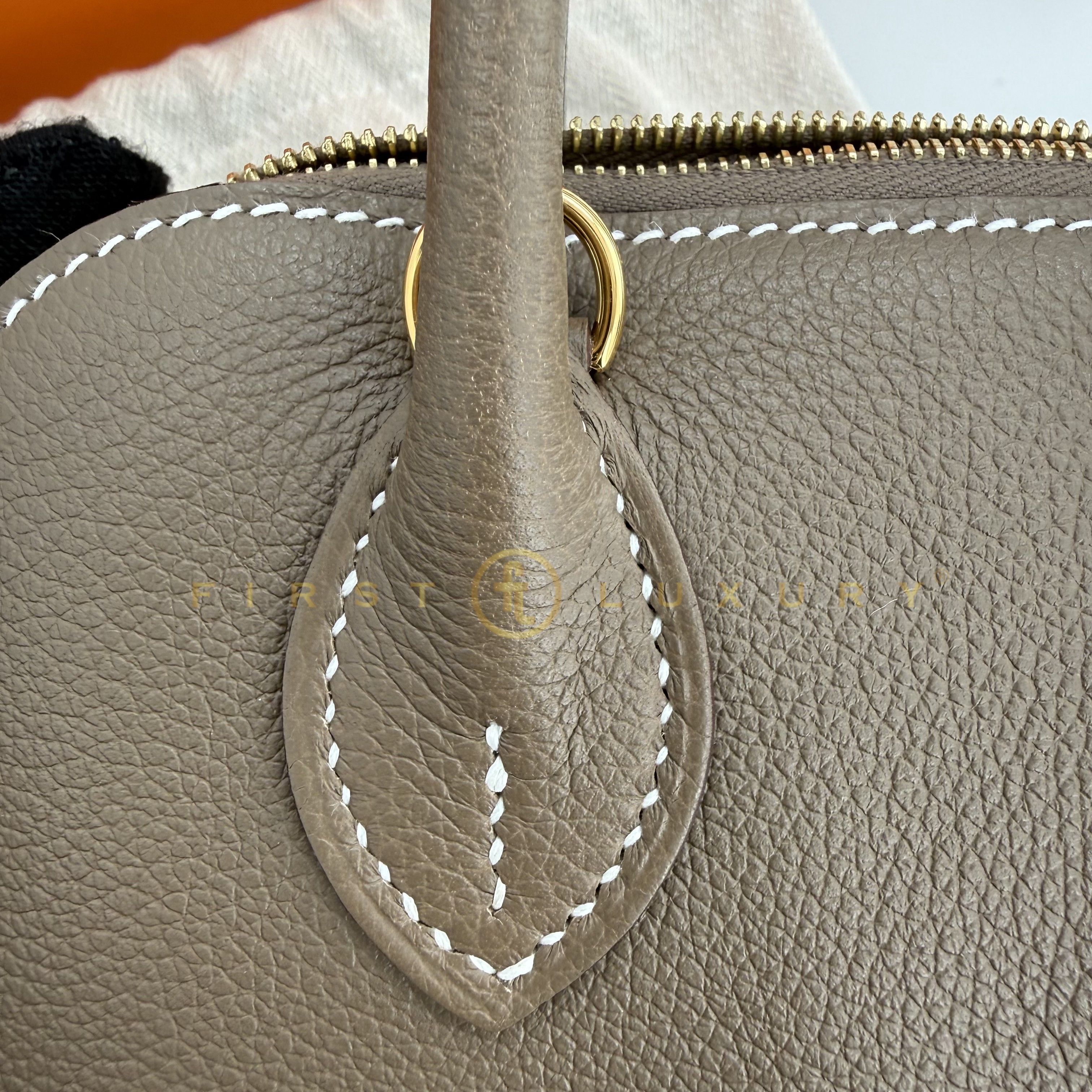 default-img