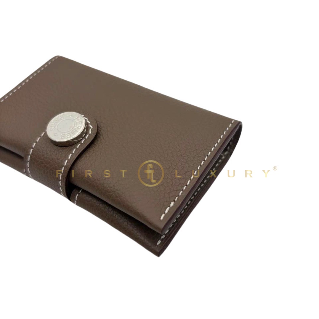 default-img