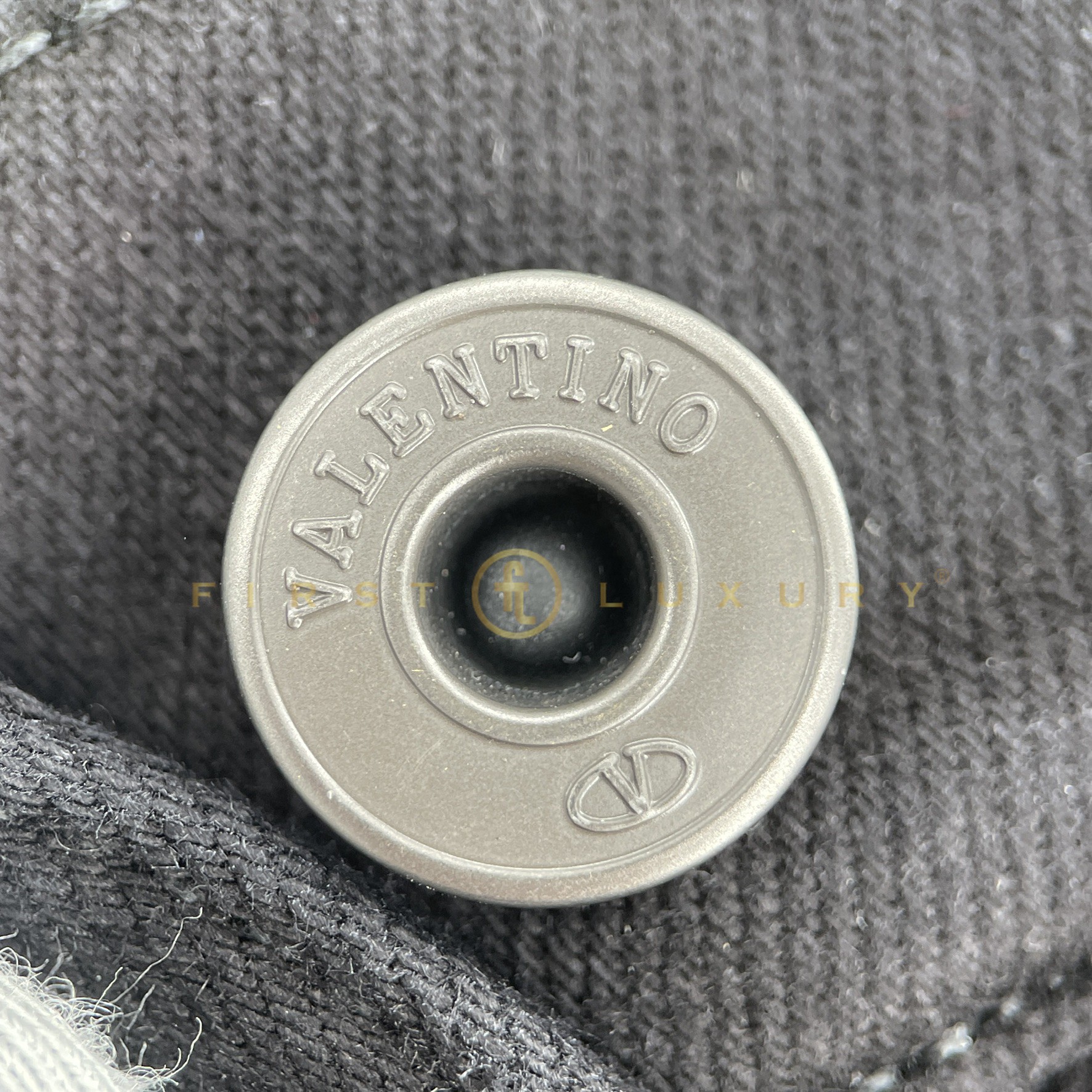 default-img