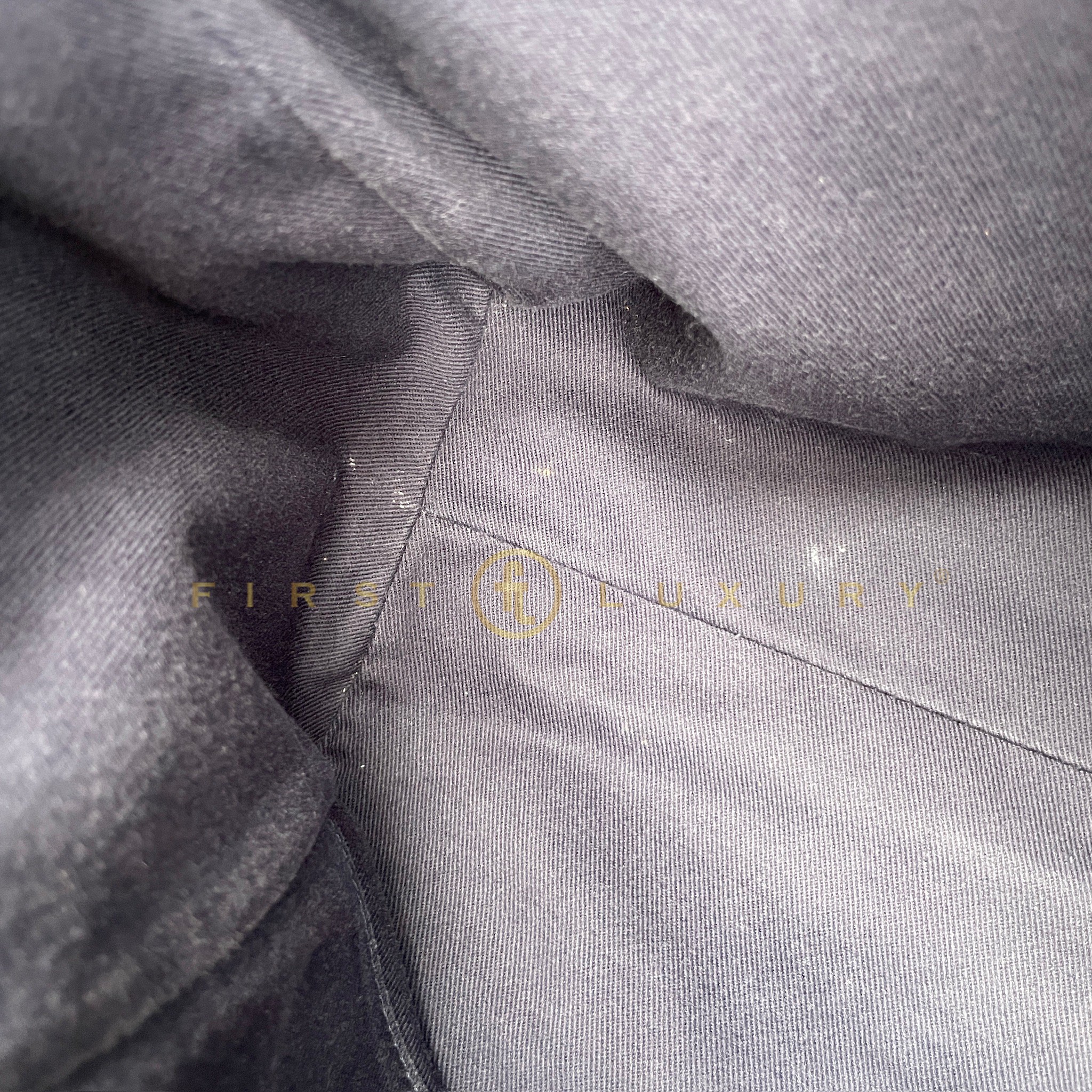 default-img
