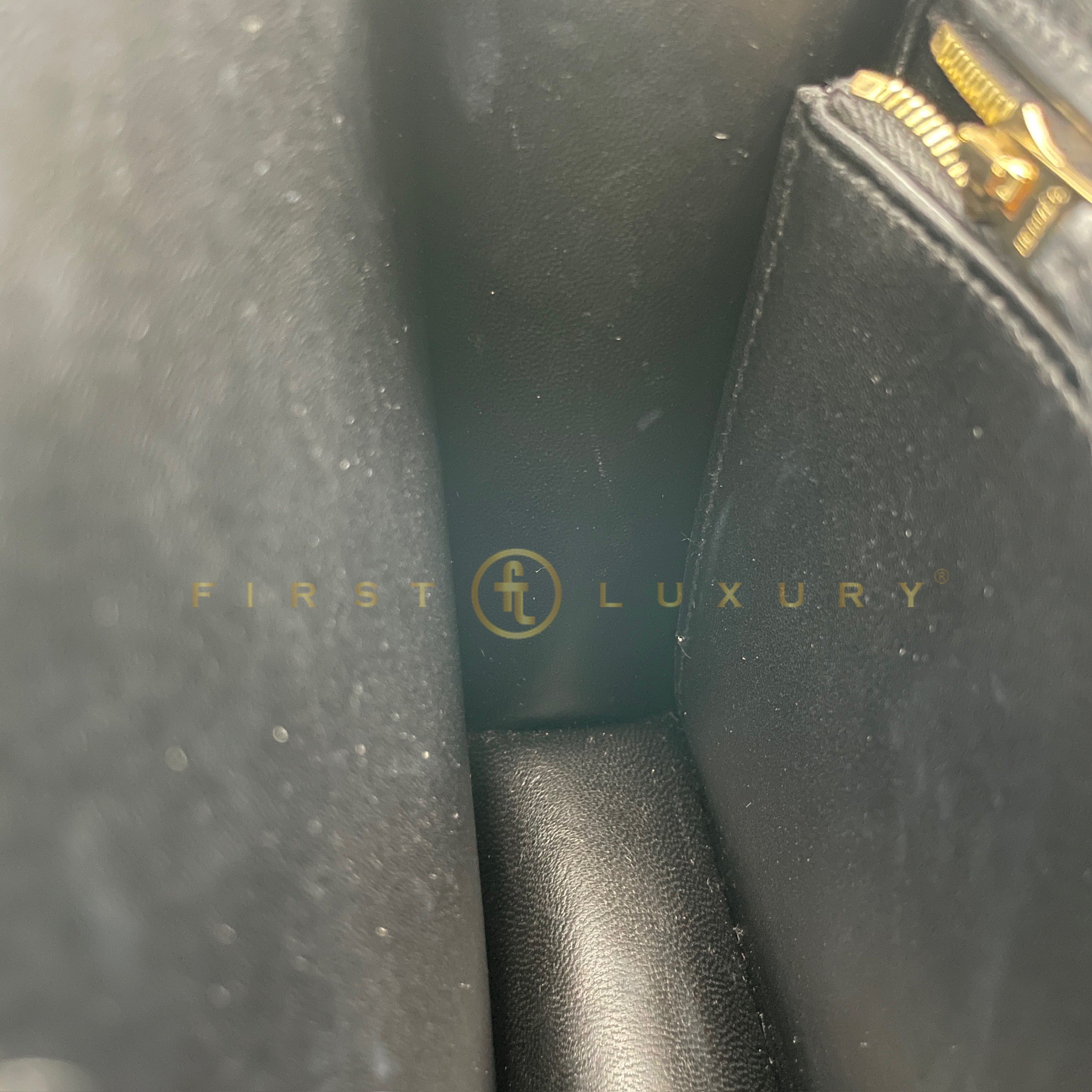 default-img