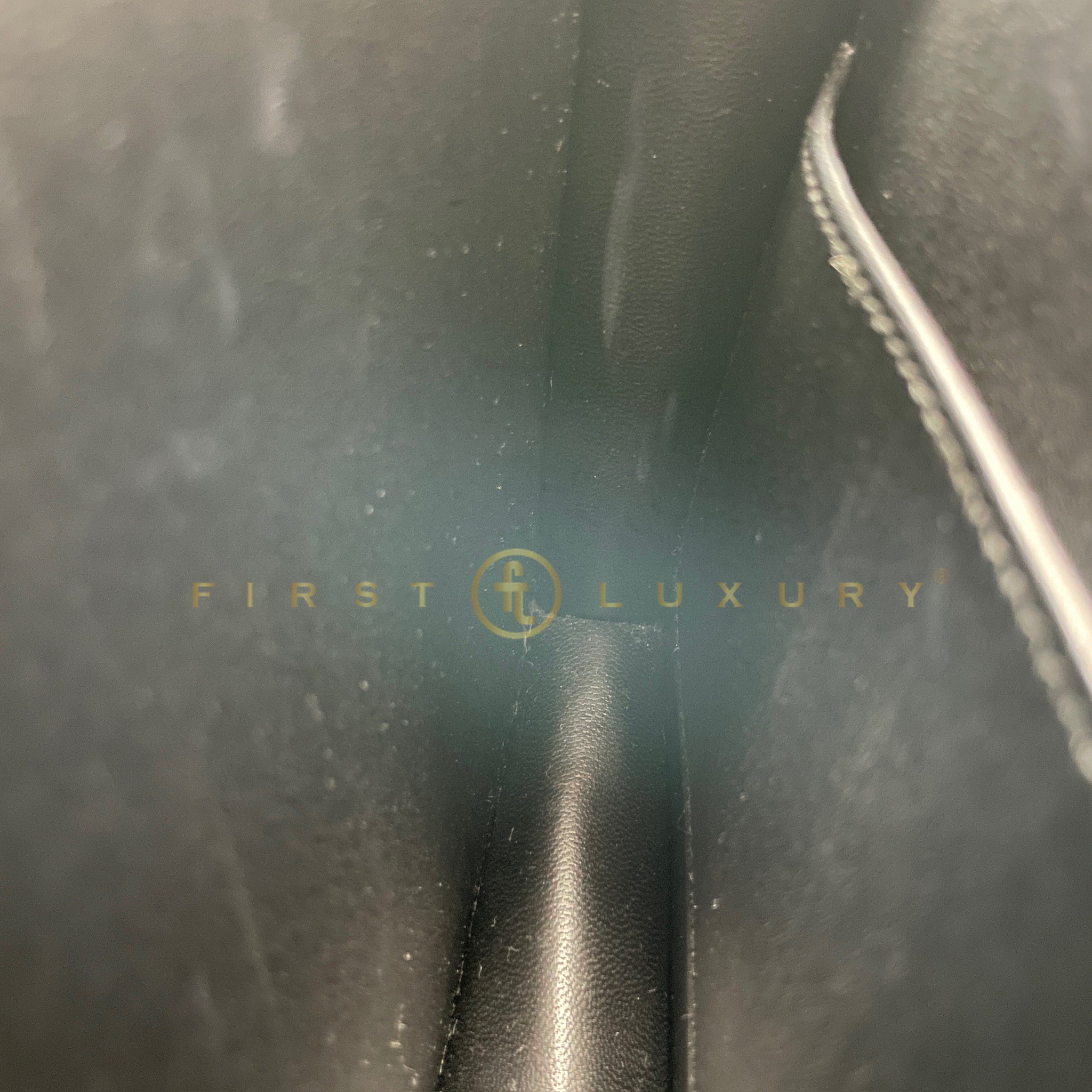 default-img
