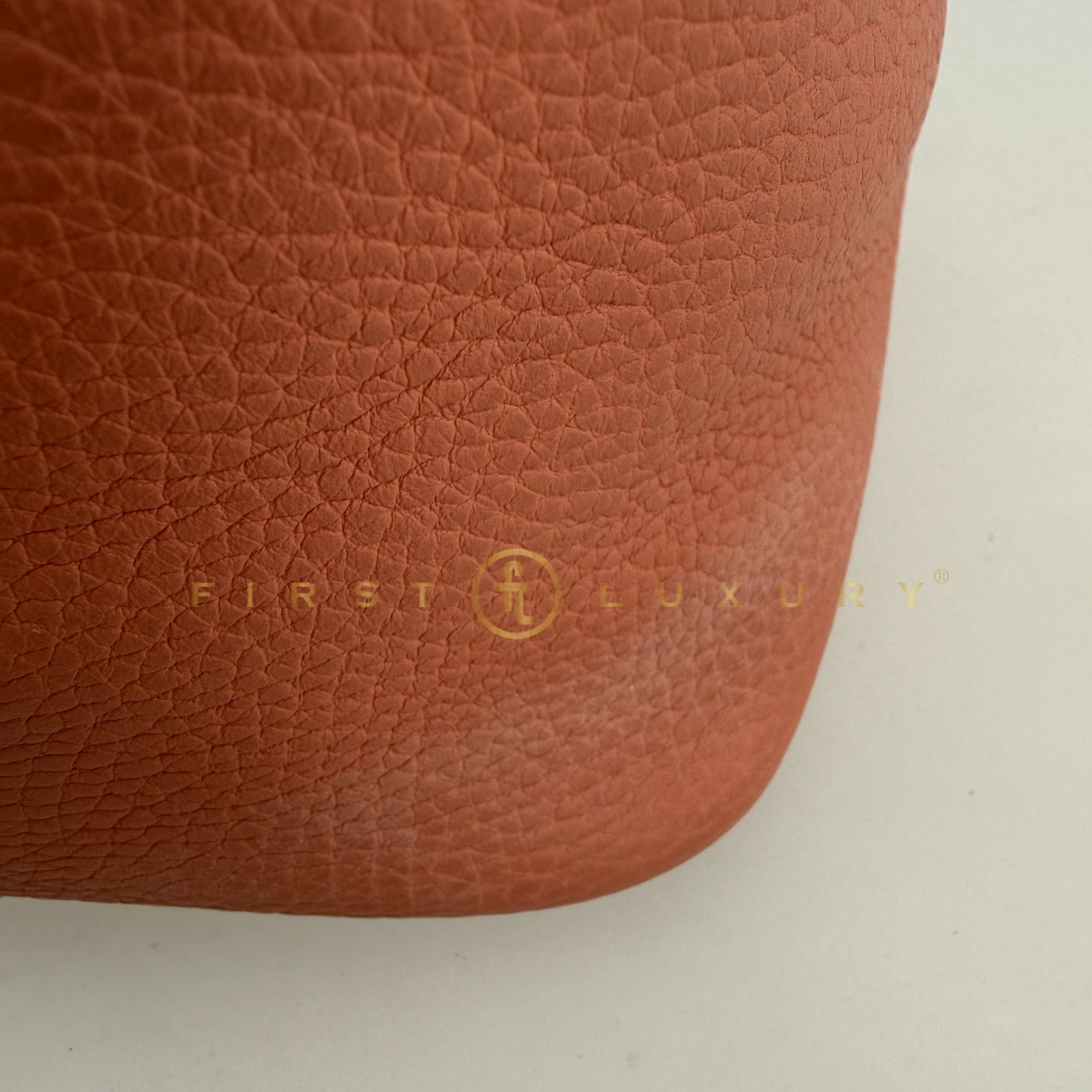 default-img
