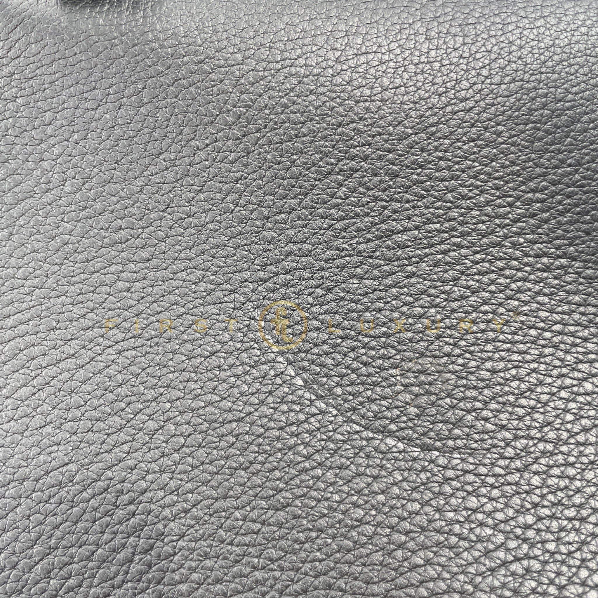 default-img