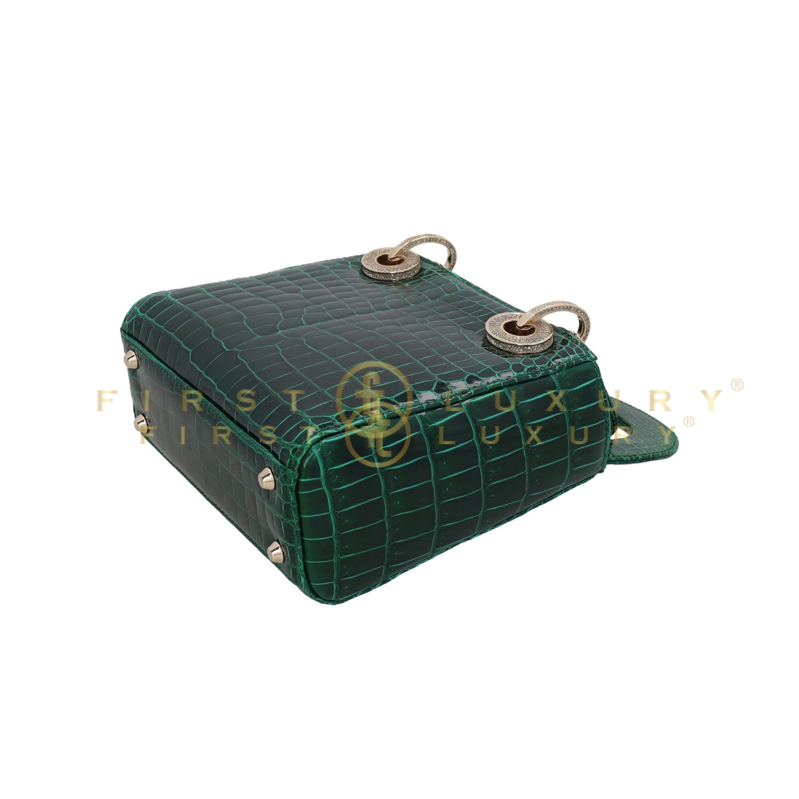 default-img