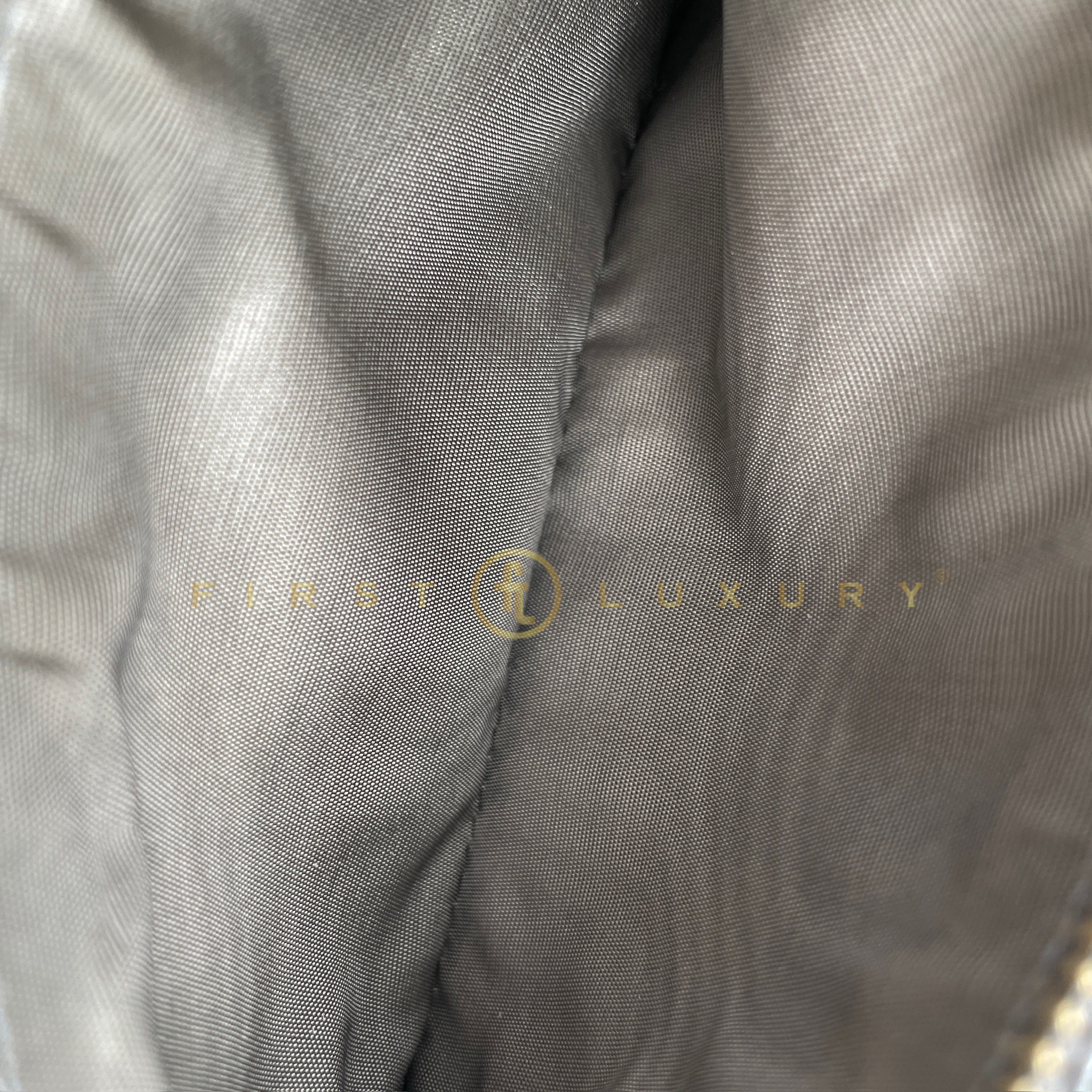 default-img