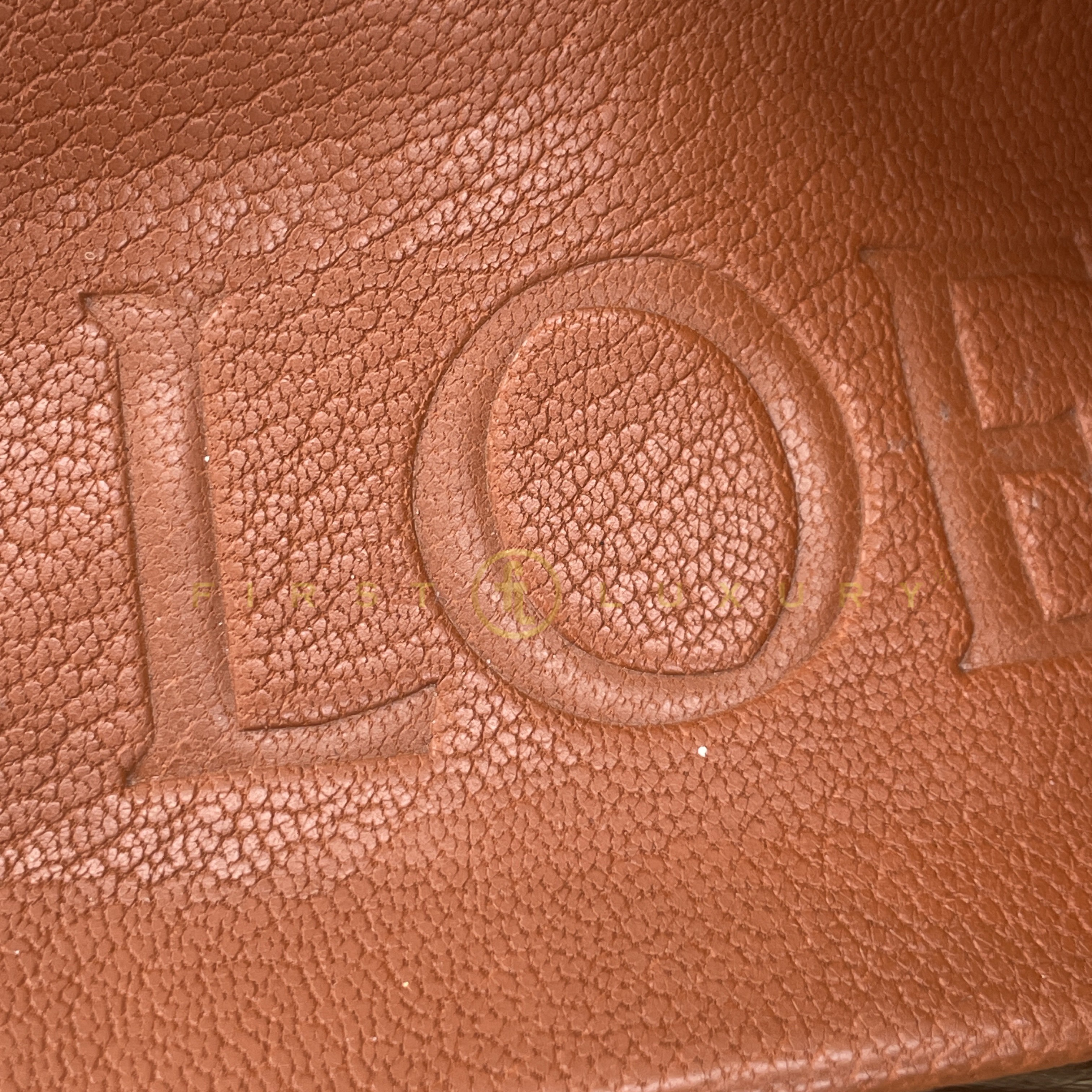 default-img