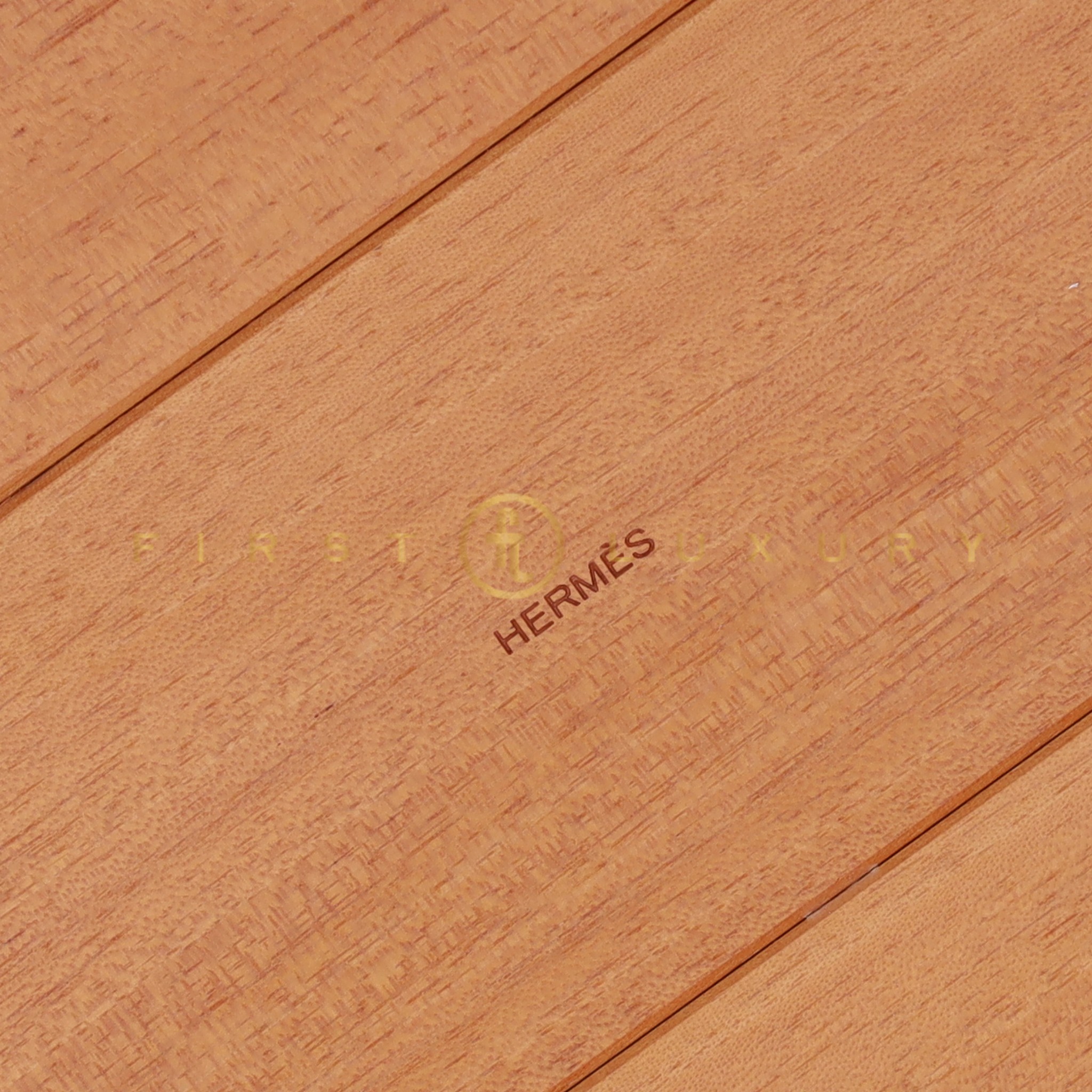 default-img