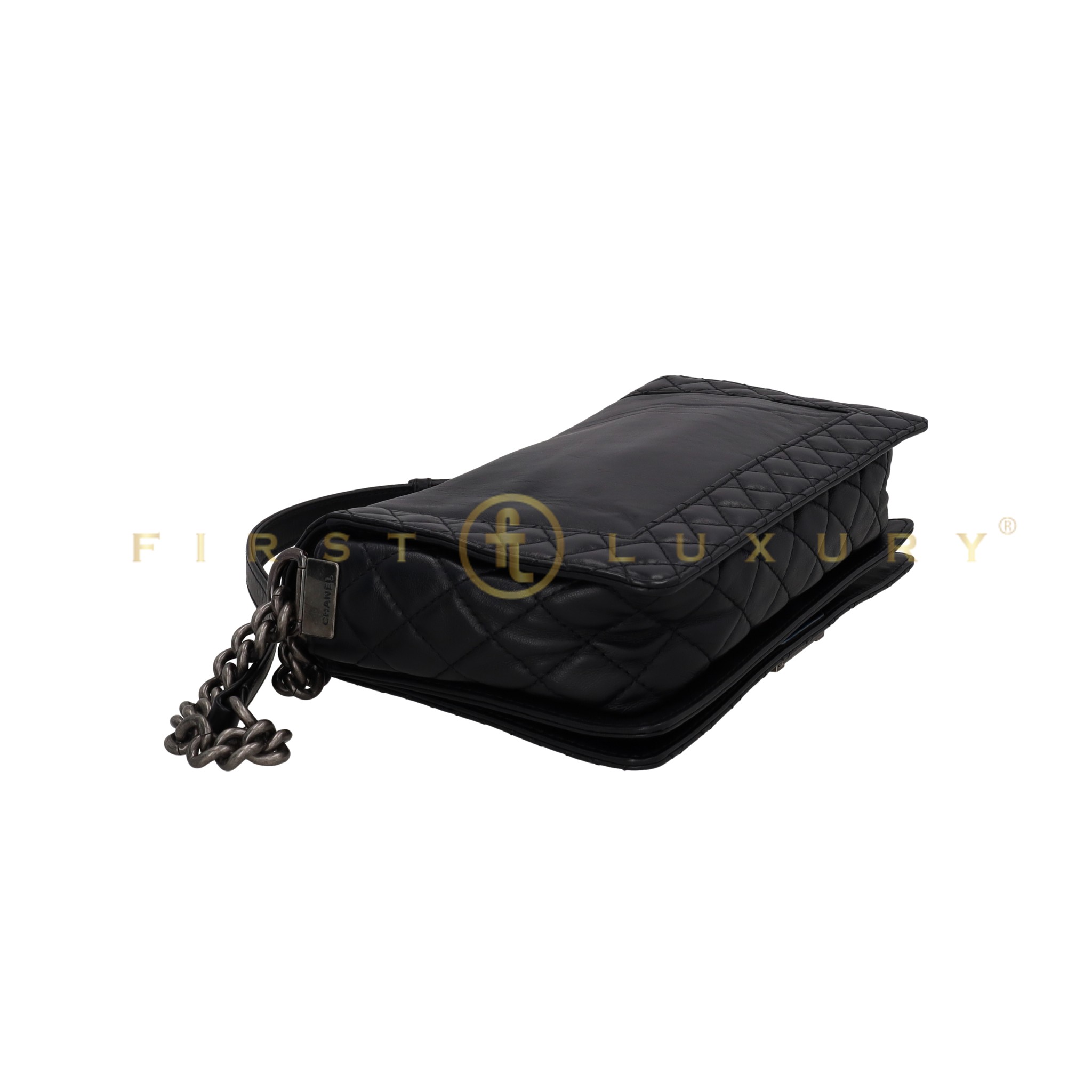 default-img