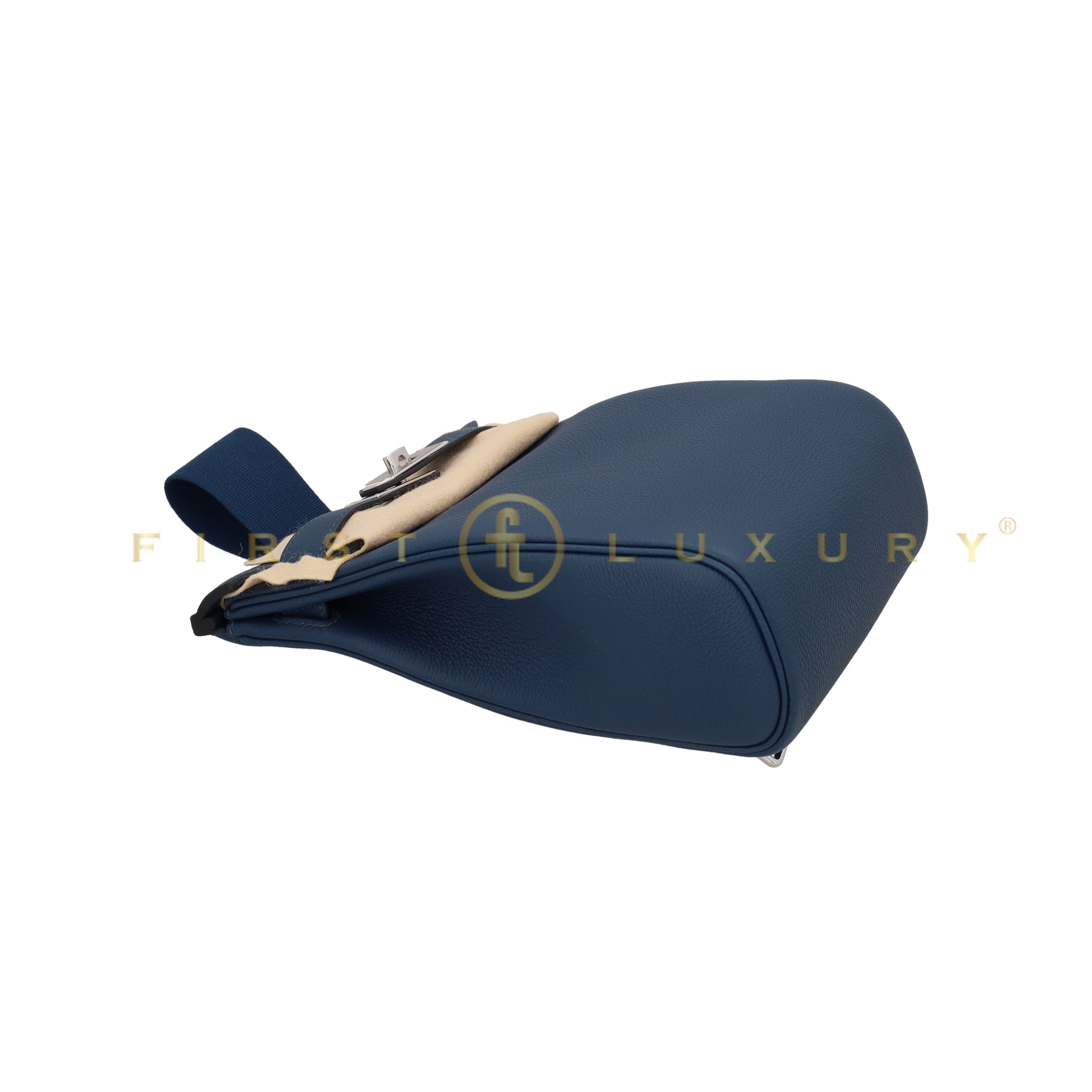 default-img
