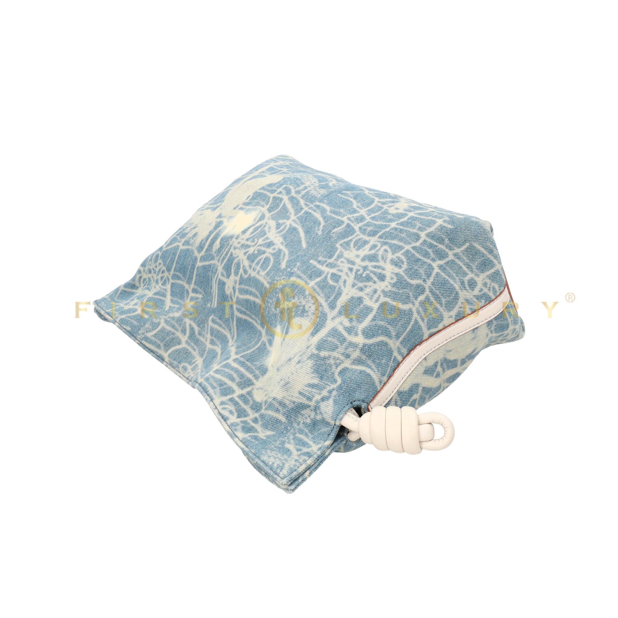 default-img