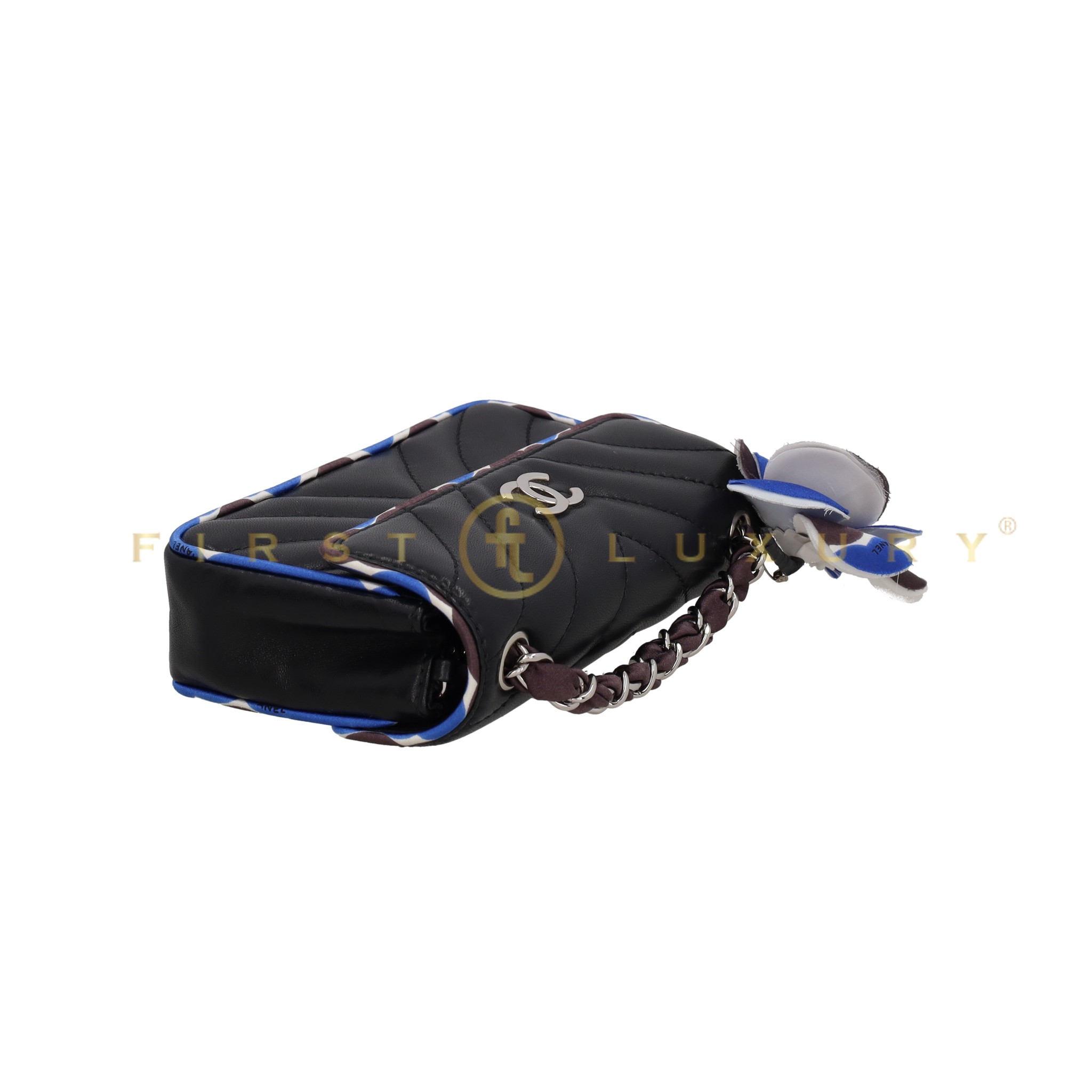 default-img