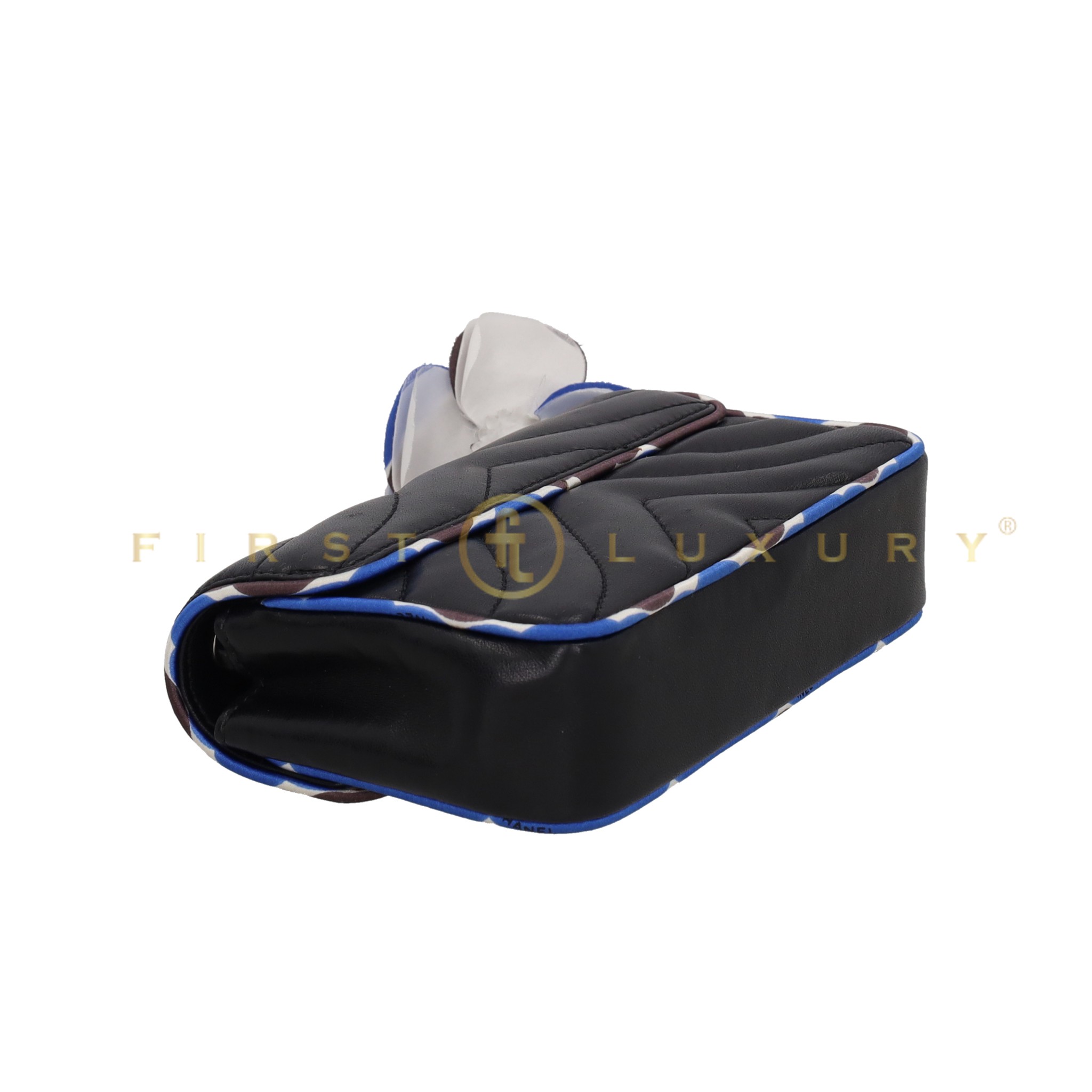 default-img