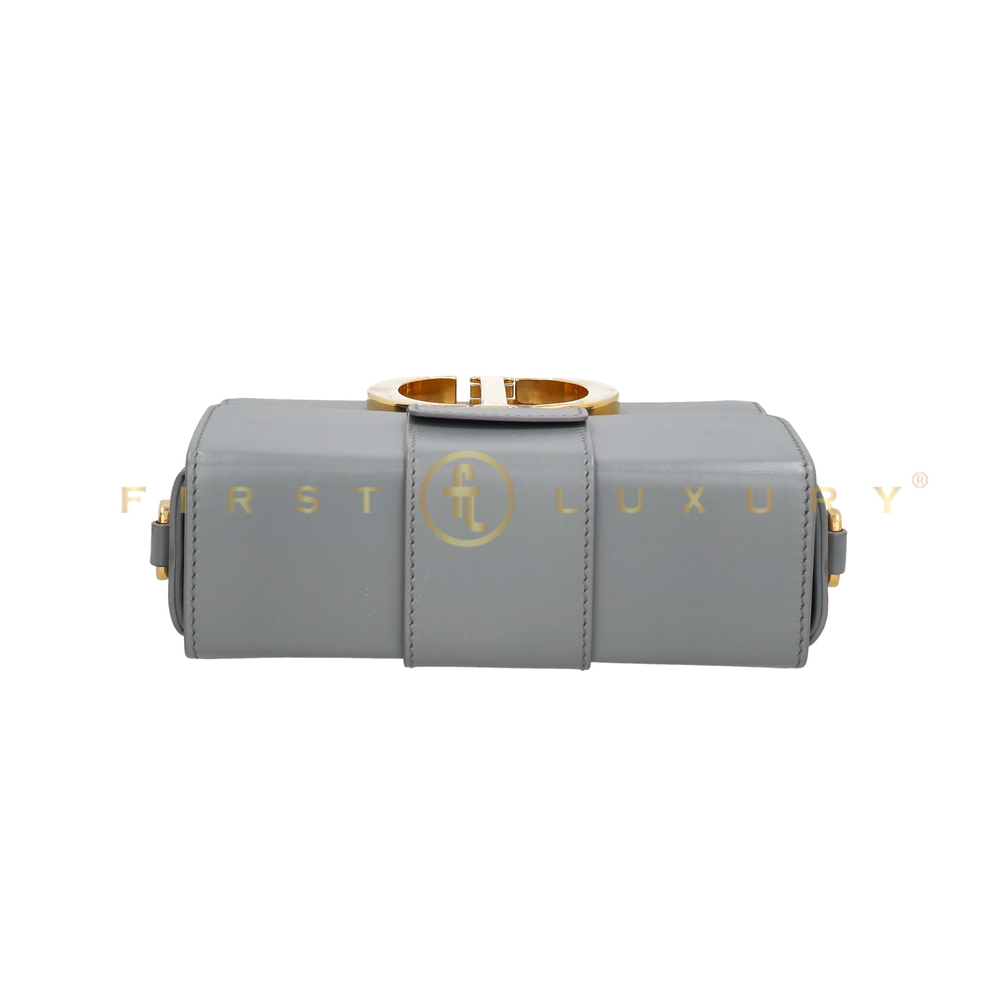 default-img