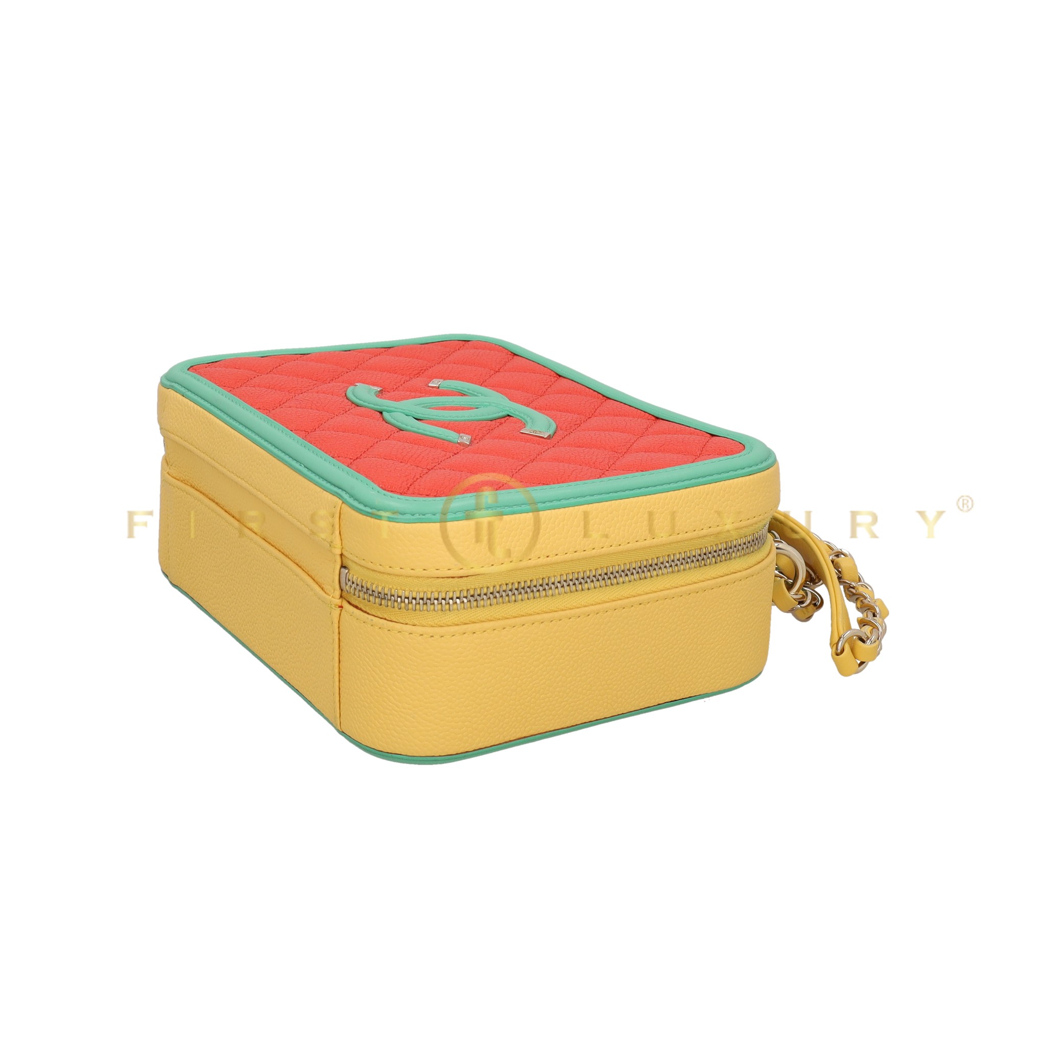 default-img
