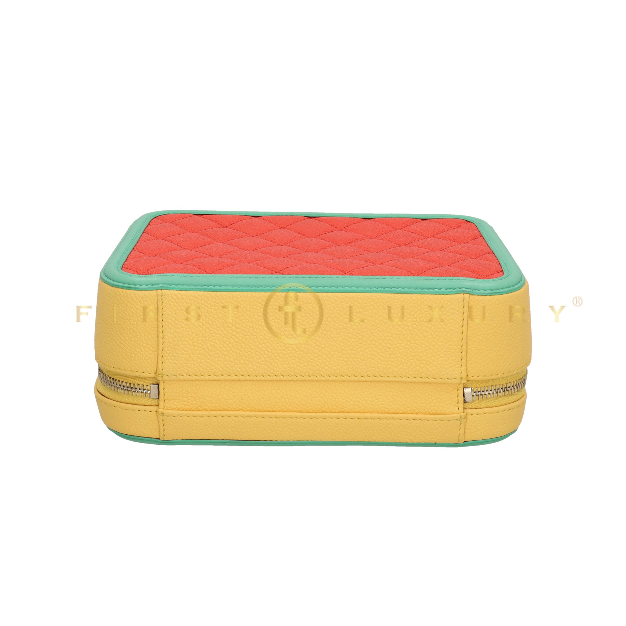 default-img