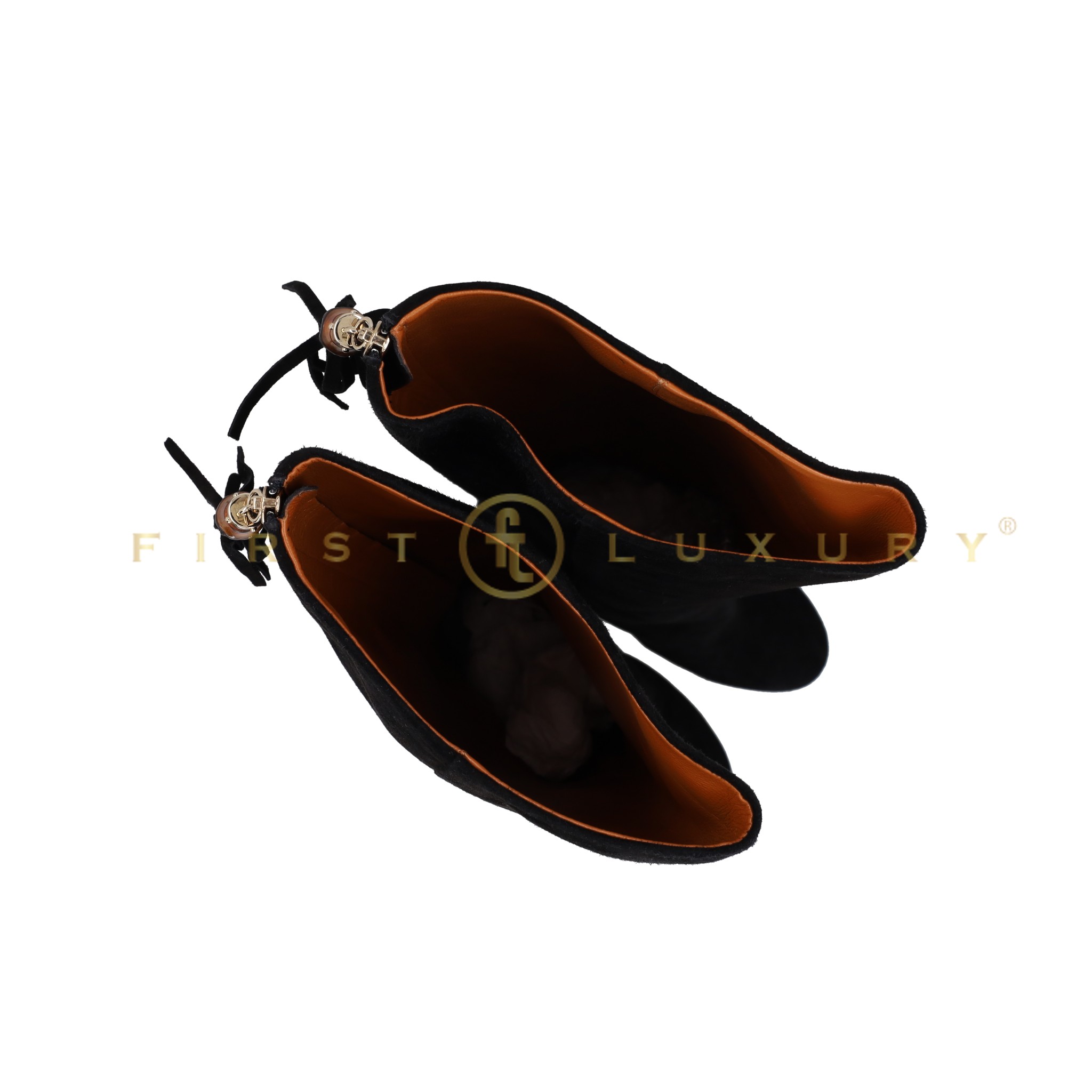 default-img