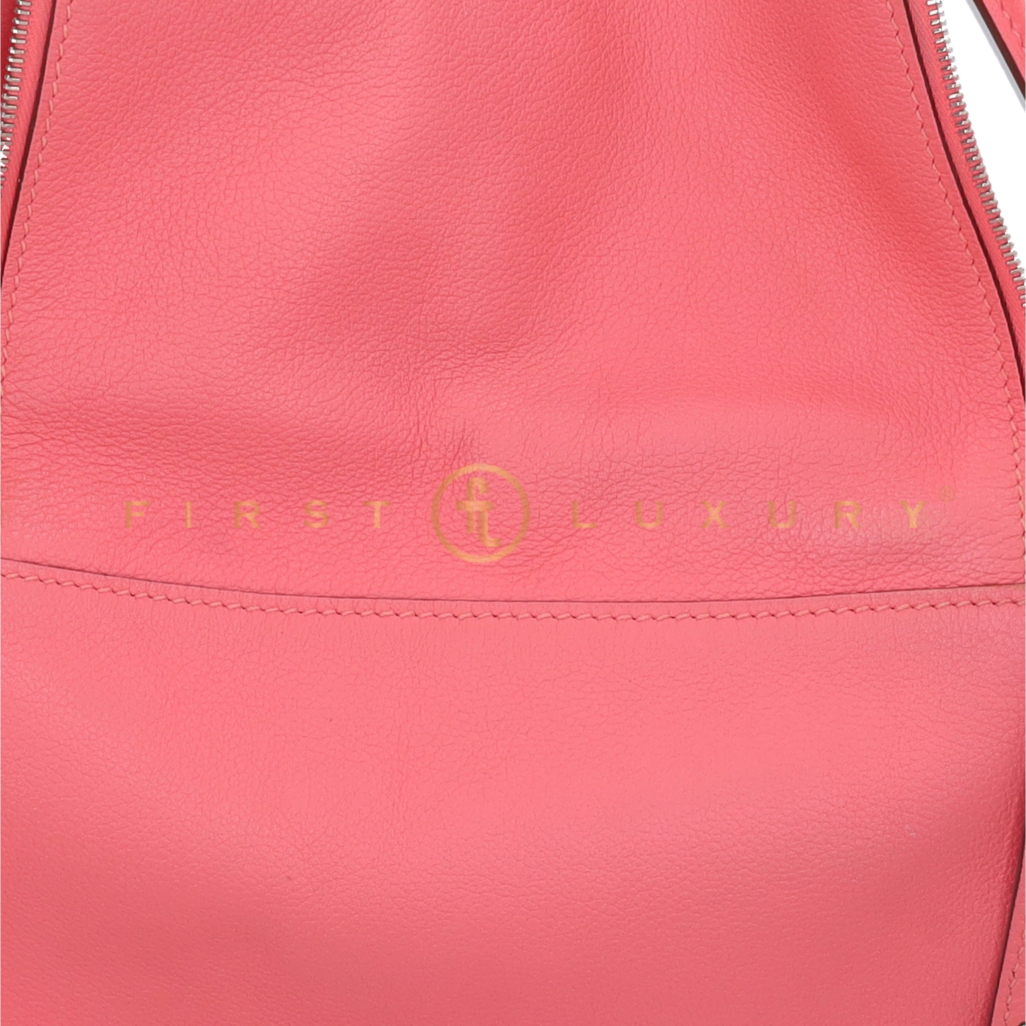 default-img