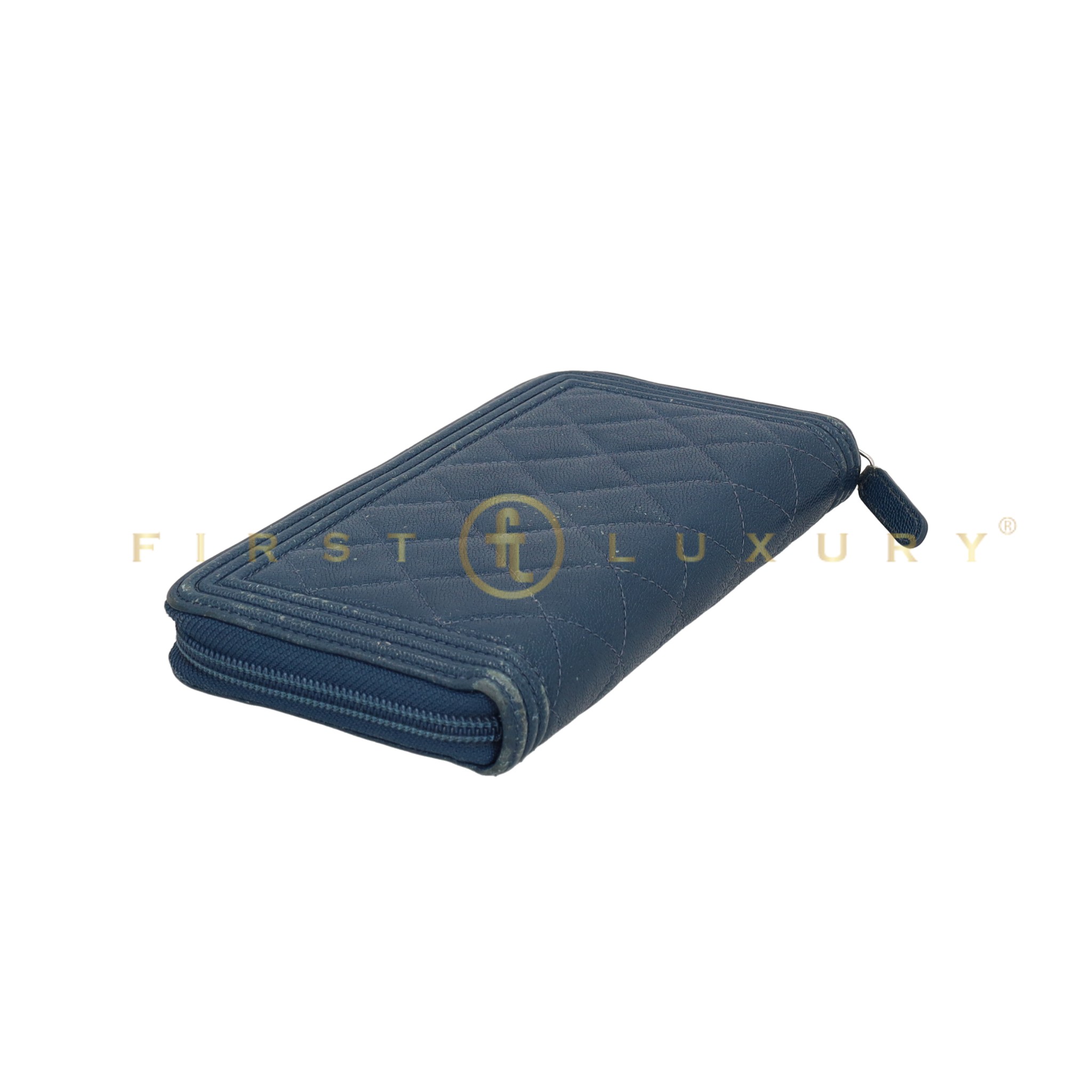 default-img