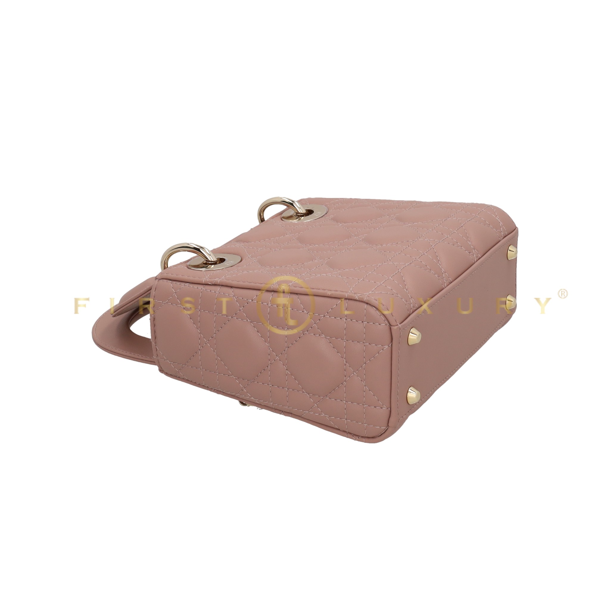 default-img