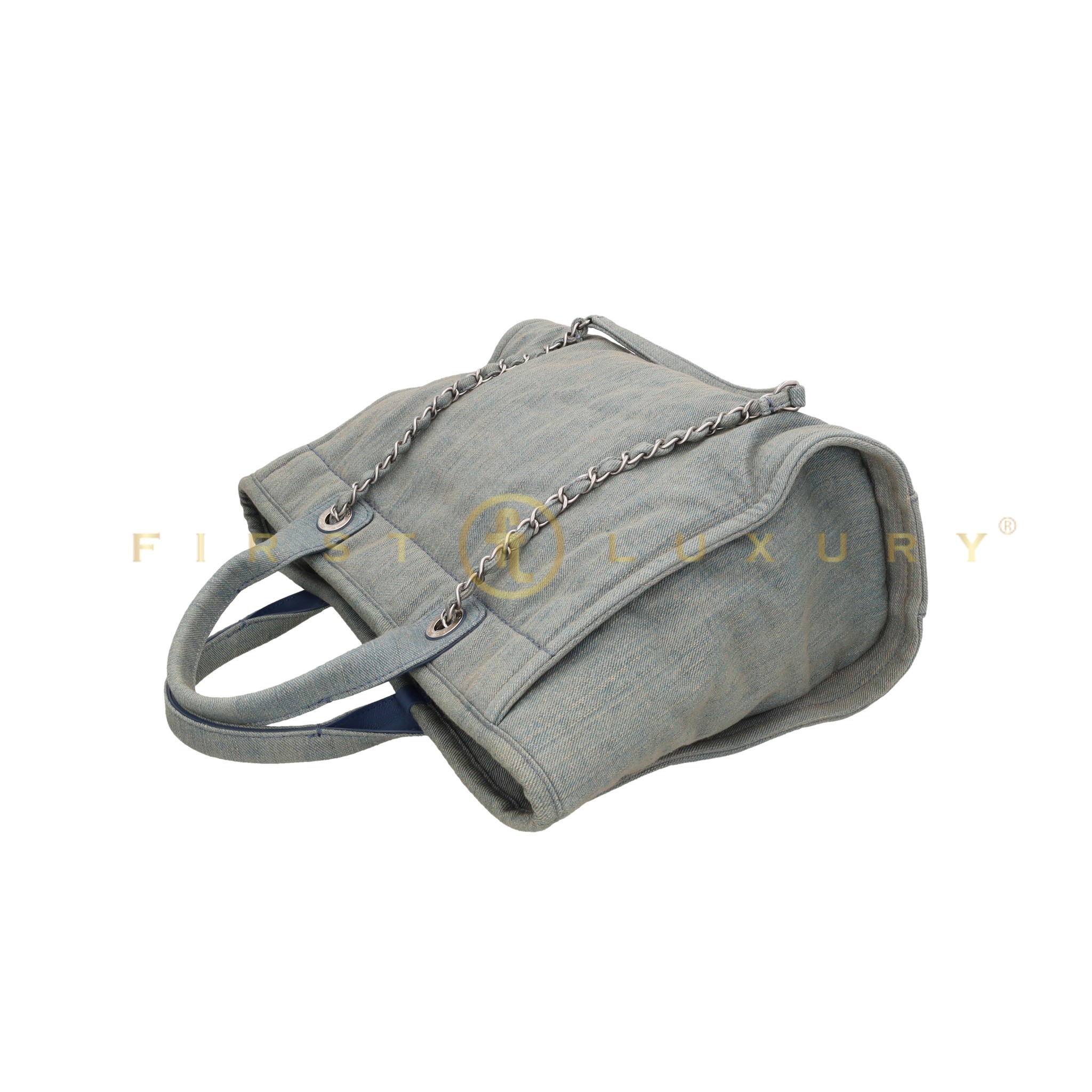 default-img