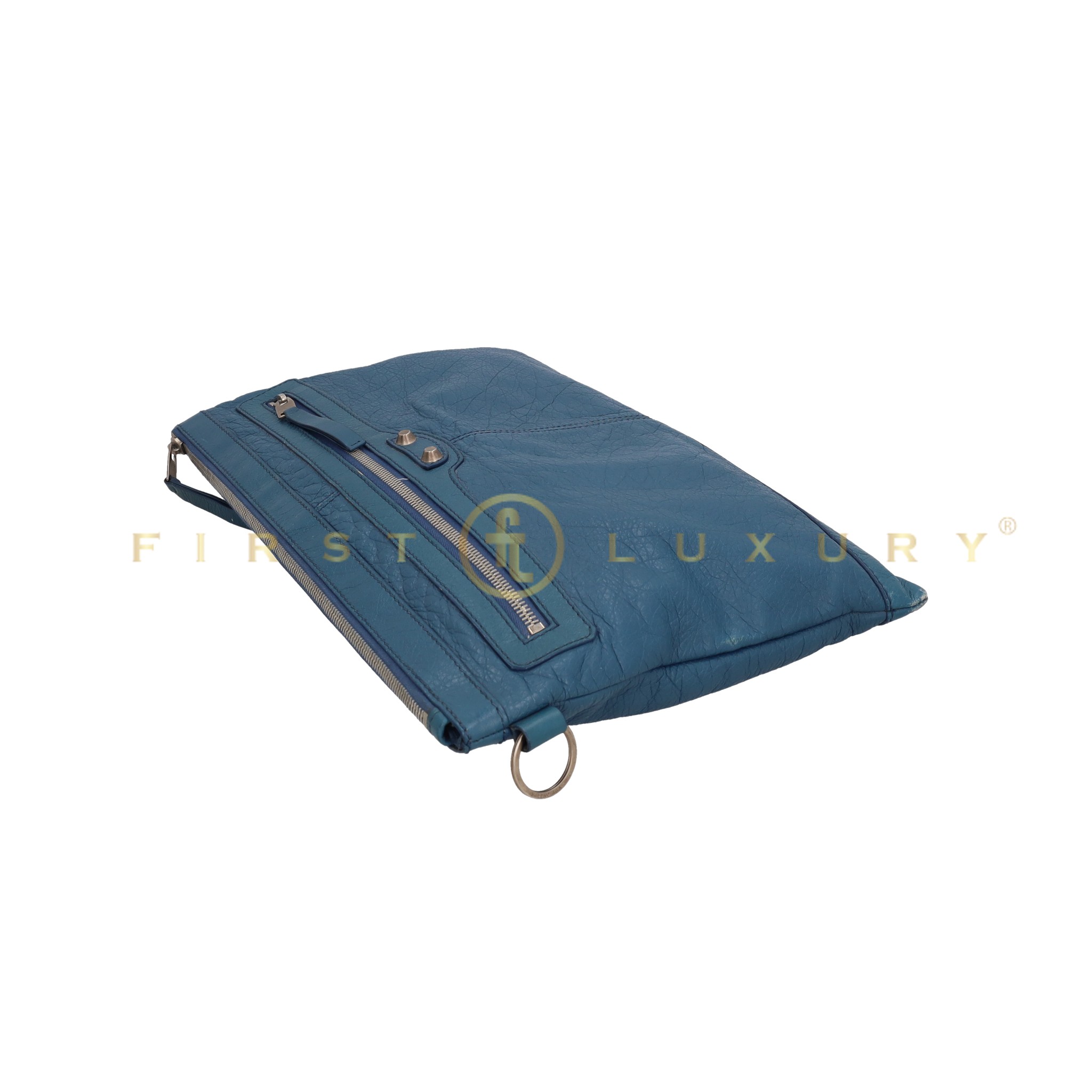 default-img