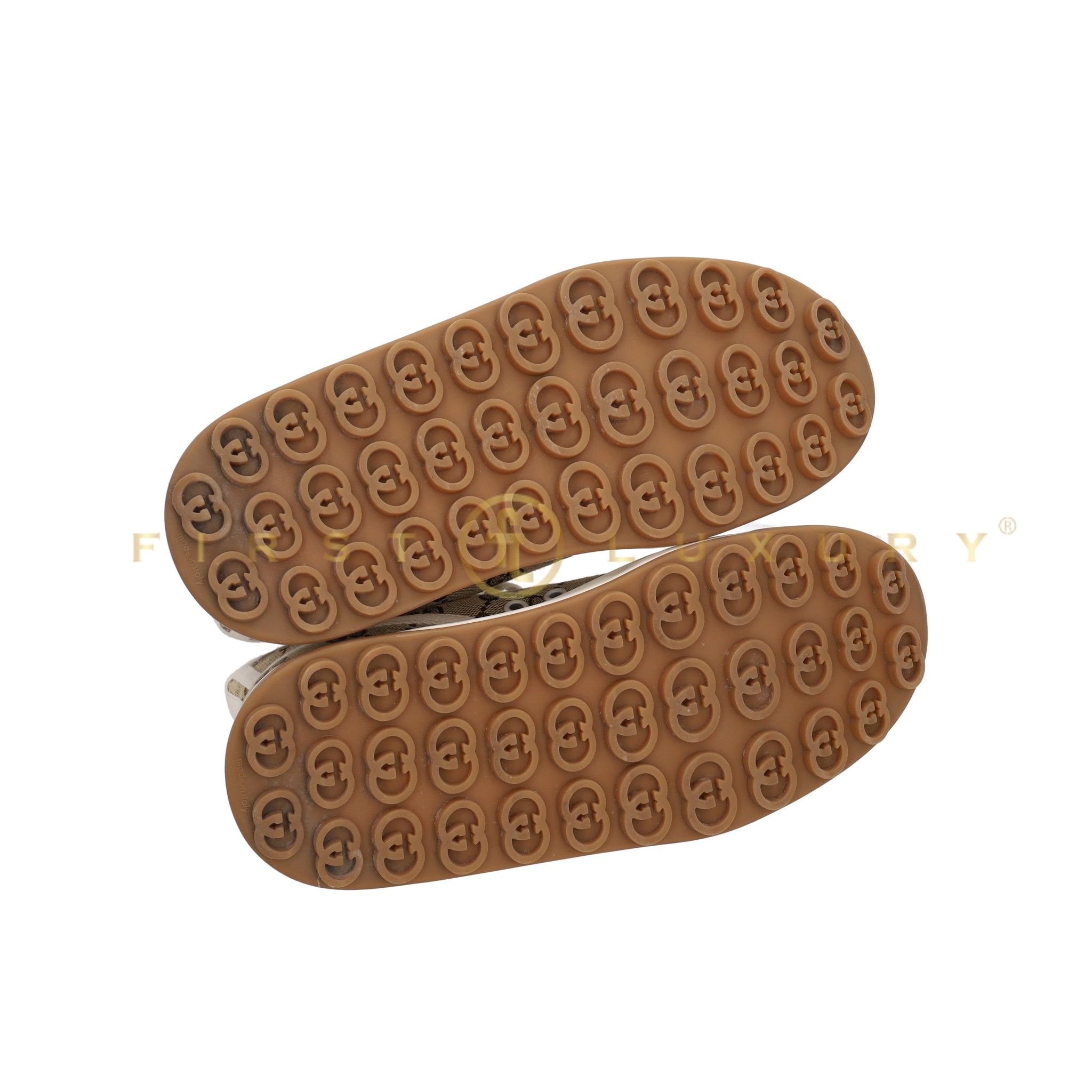 default-img