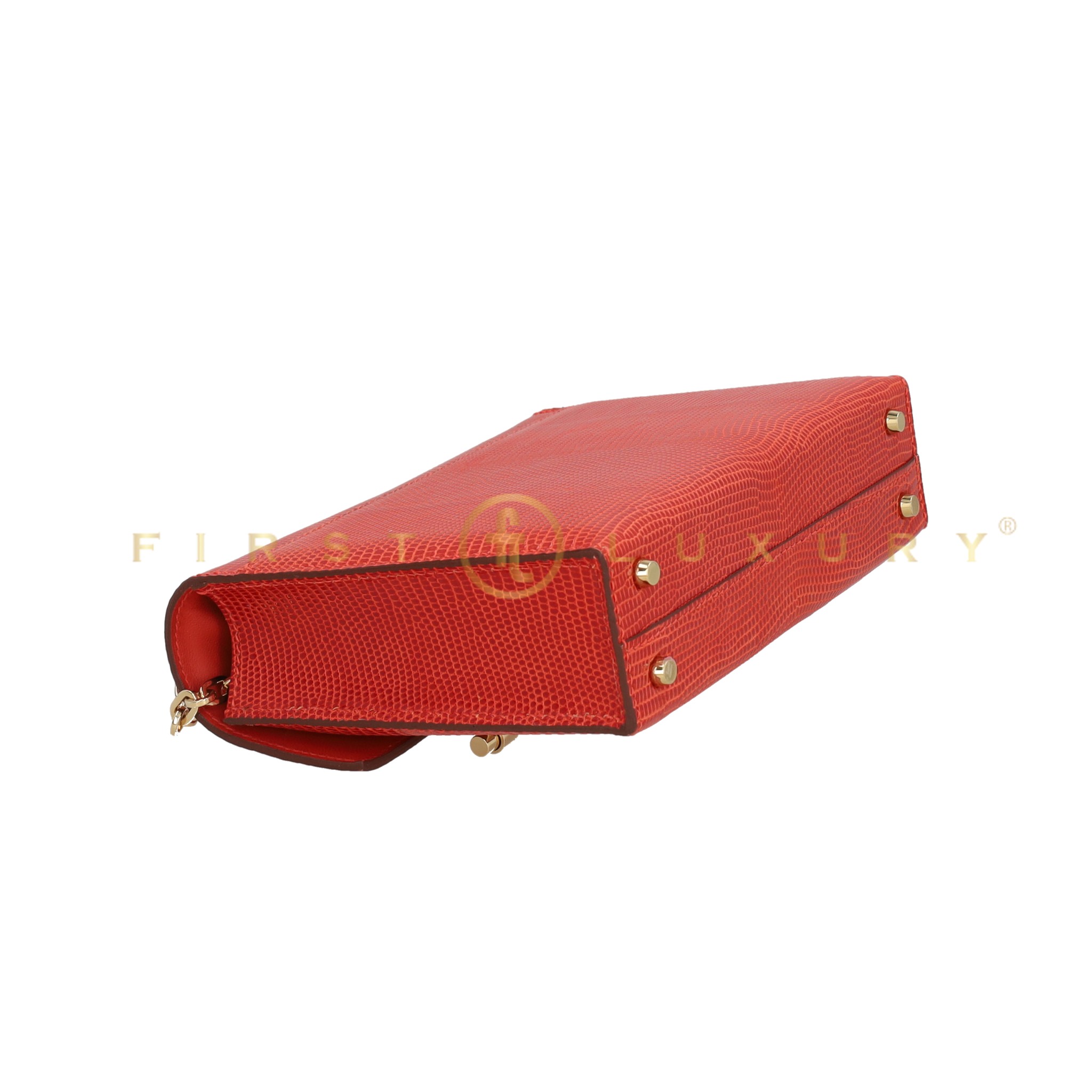 default-img