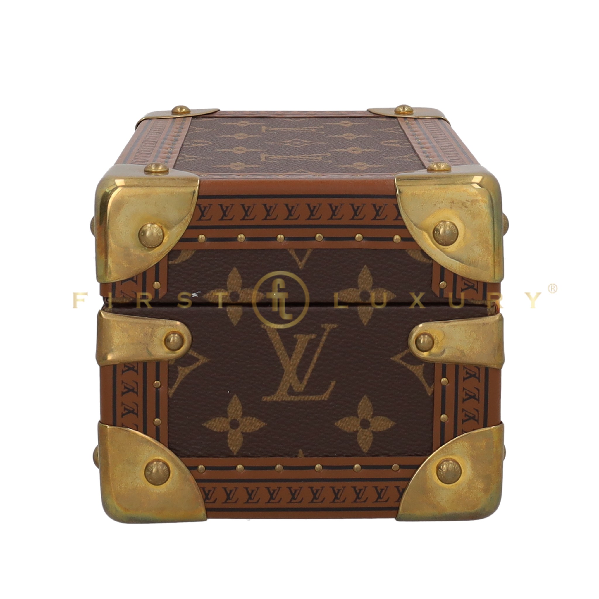 default-img
