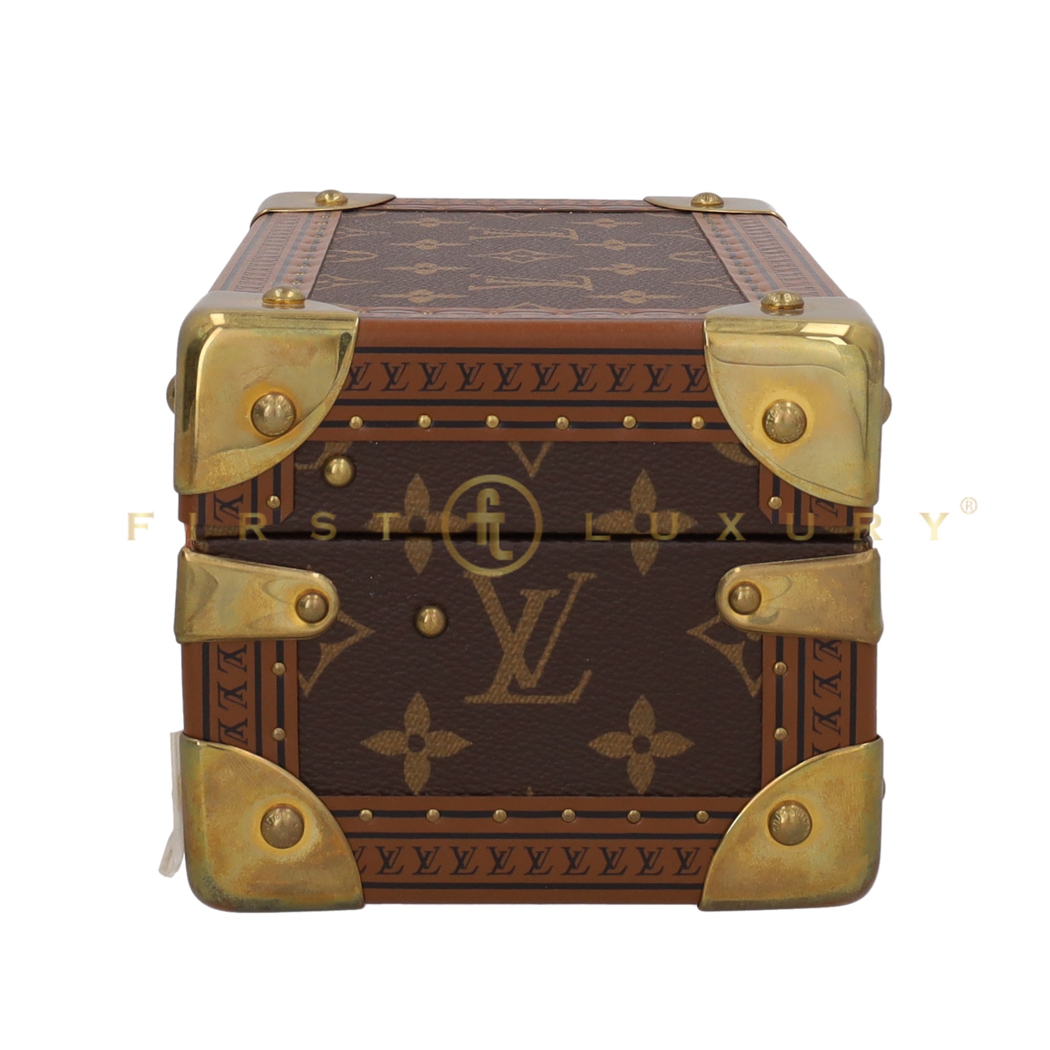 default-img