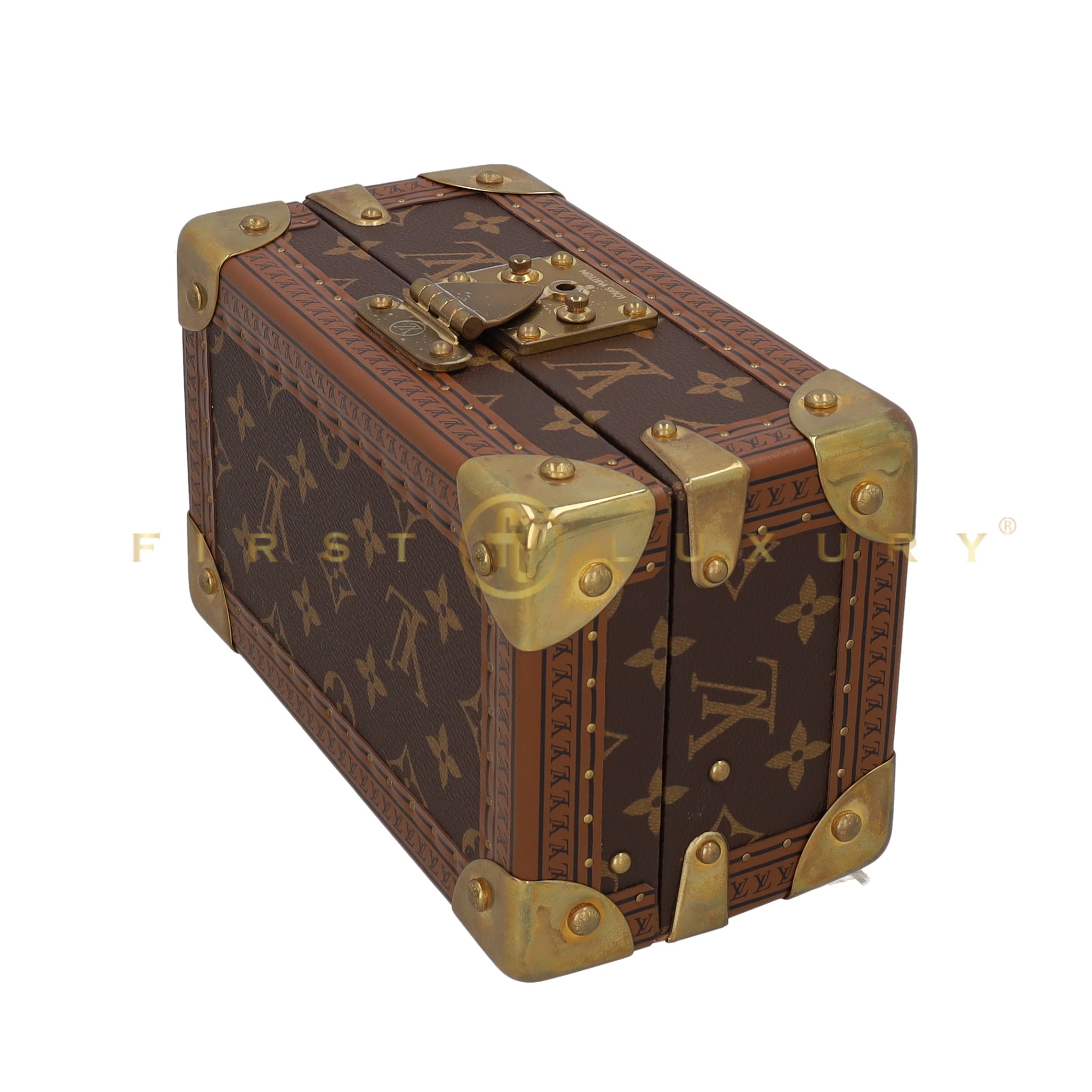 default-img