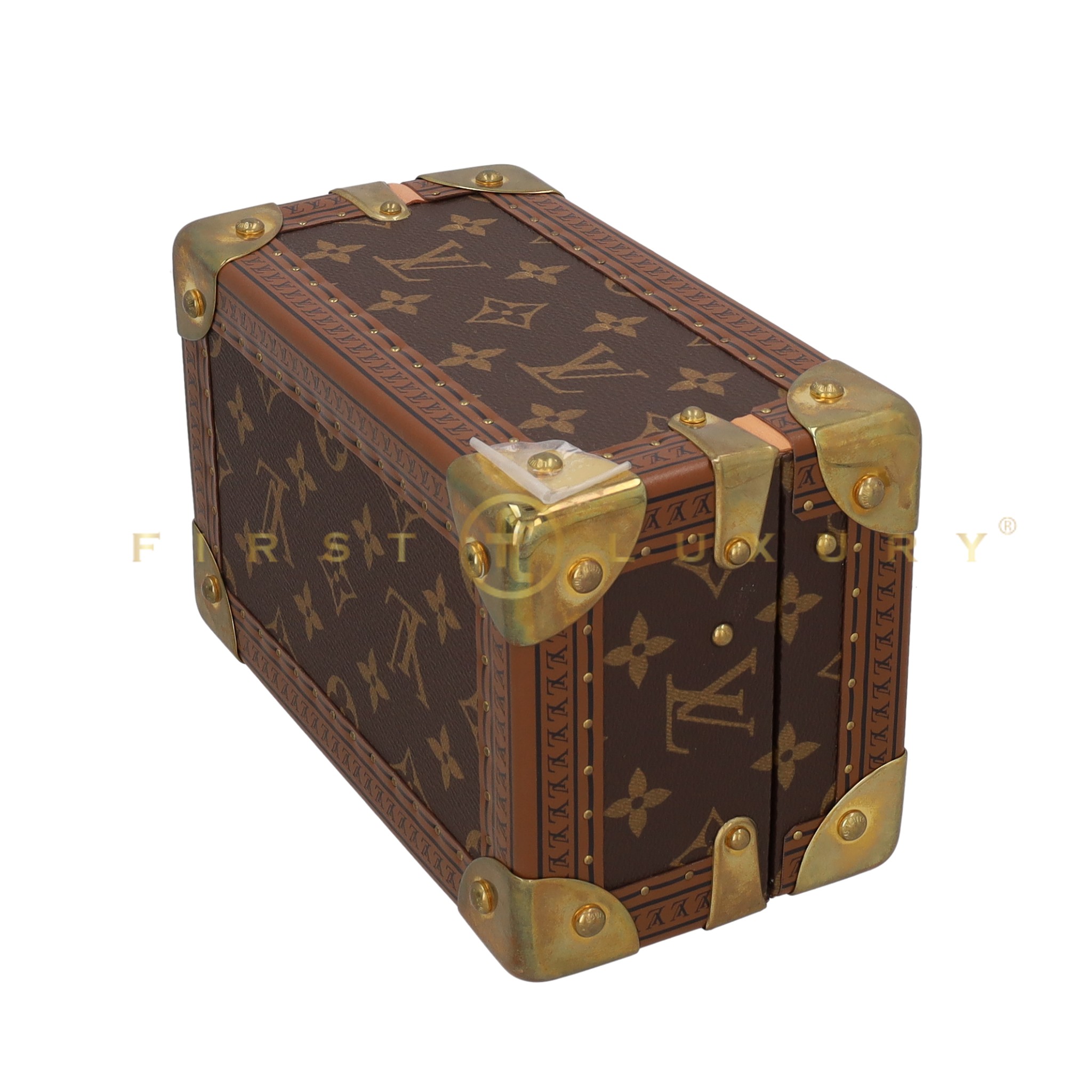 default-img