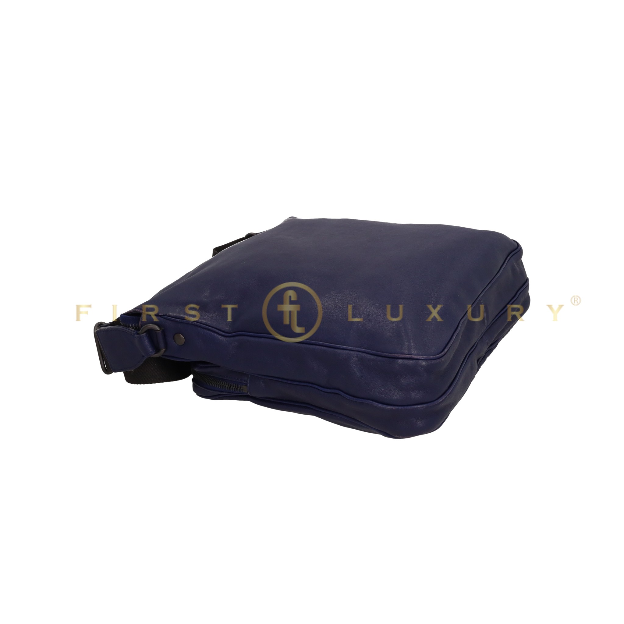default-img