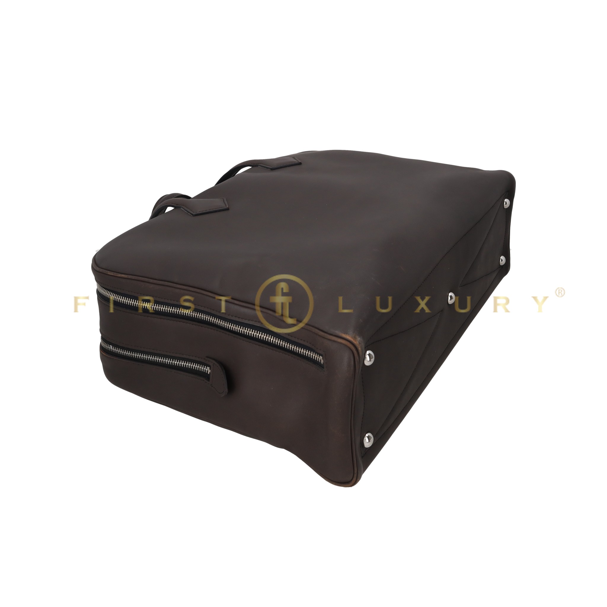 default-img