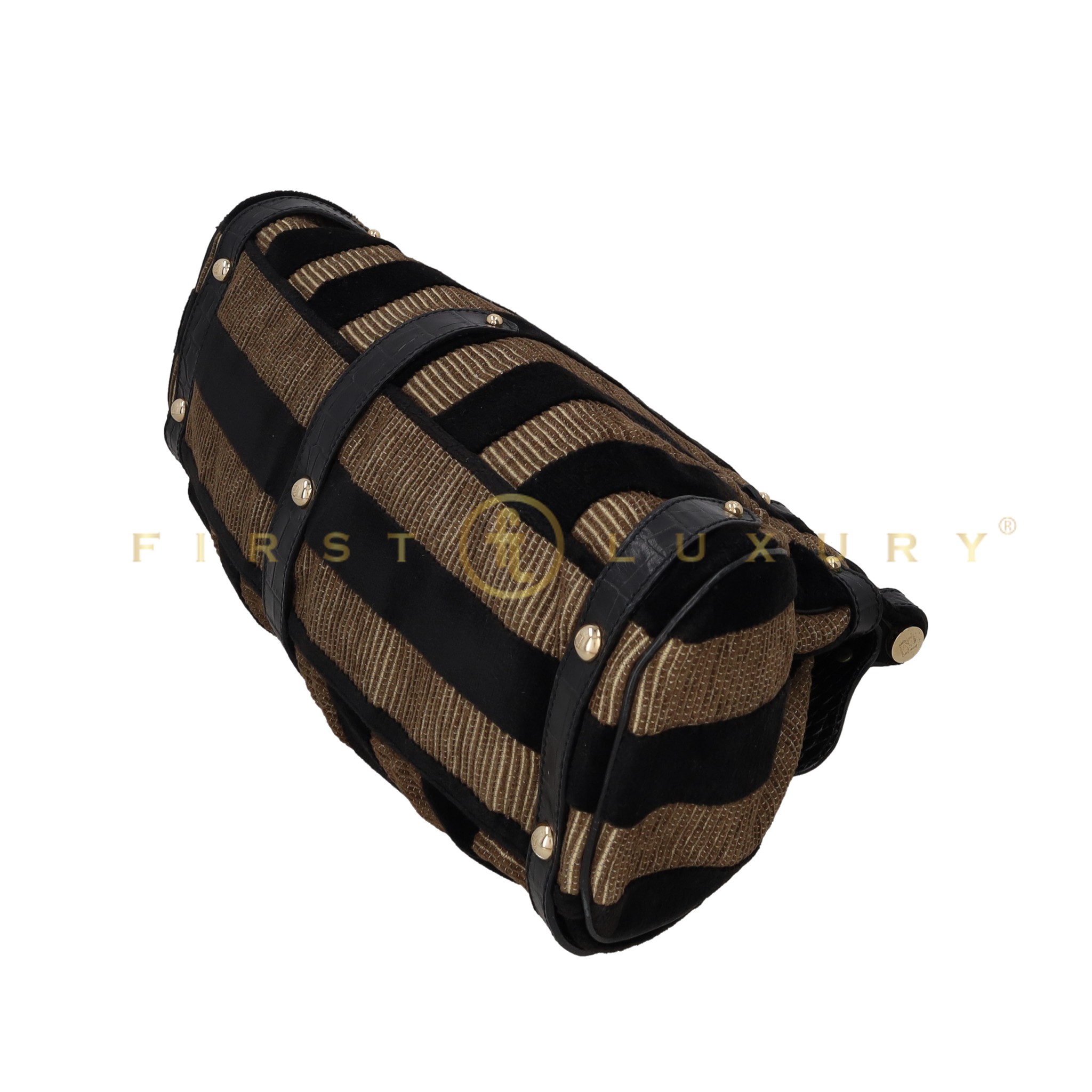 default-img