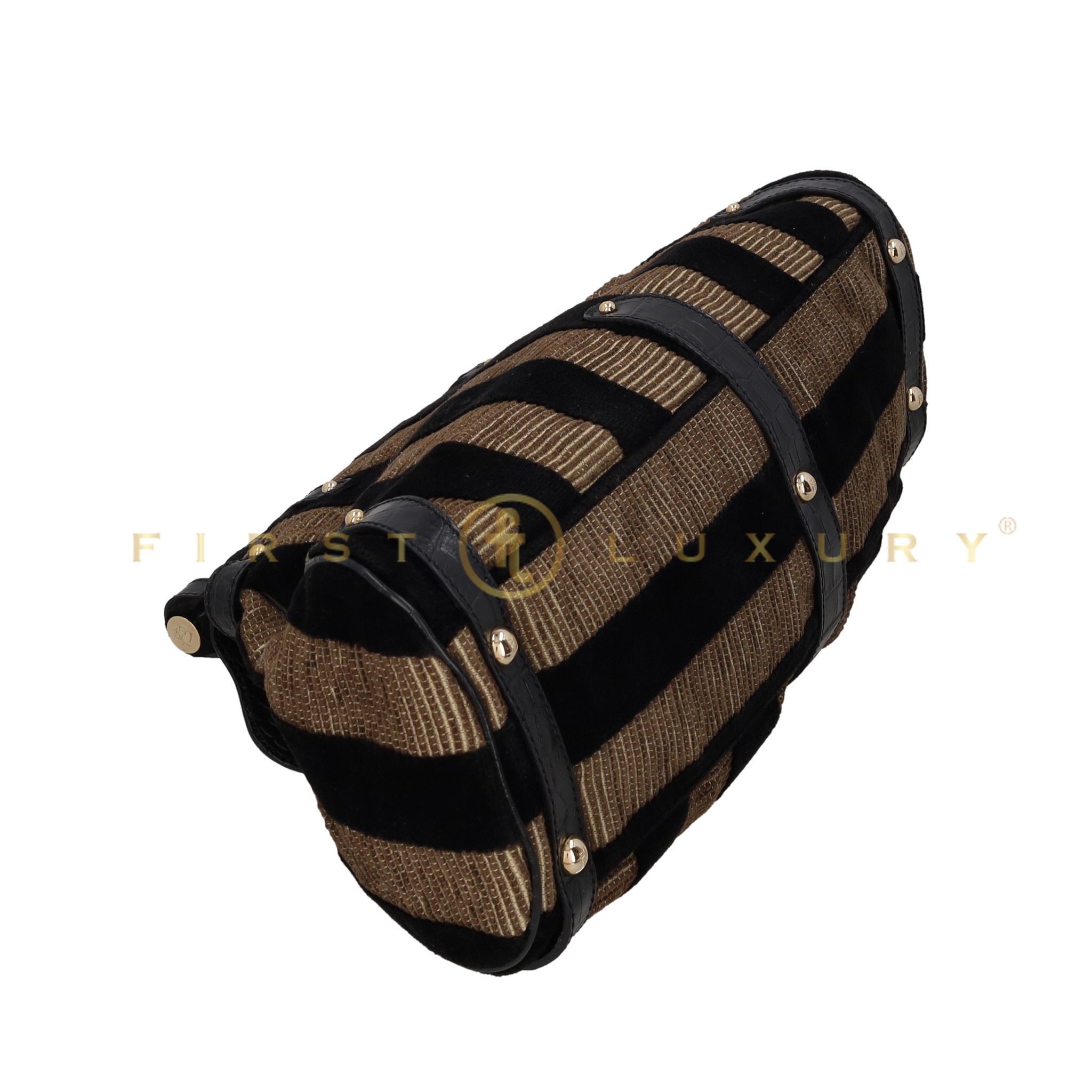 default-img